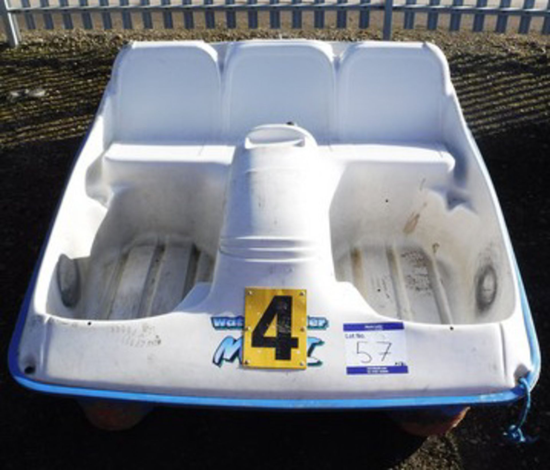 PEDALO BOAT, 5 SEATS