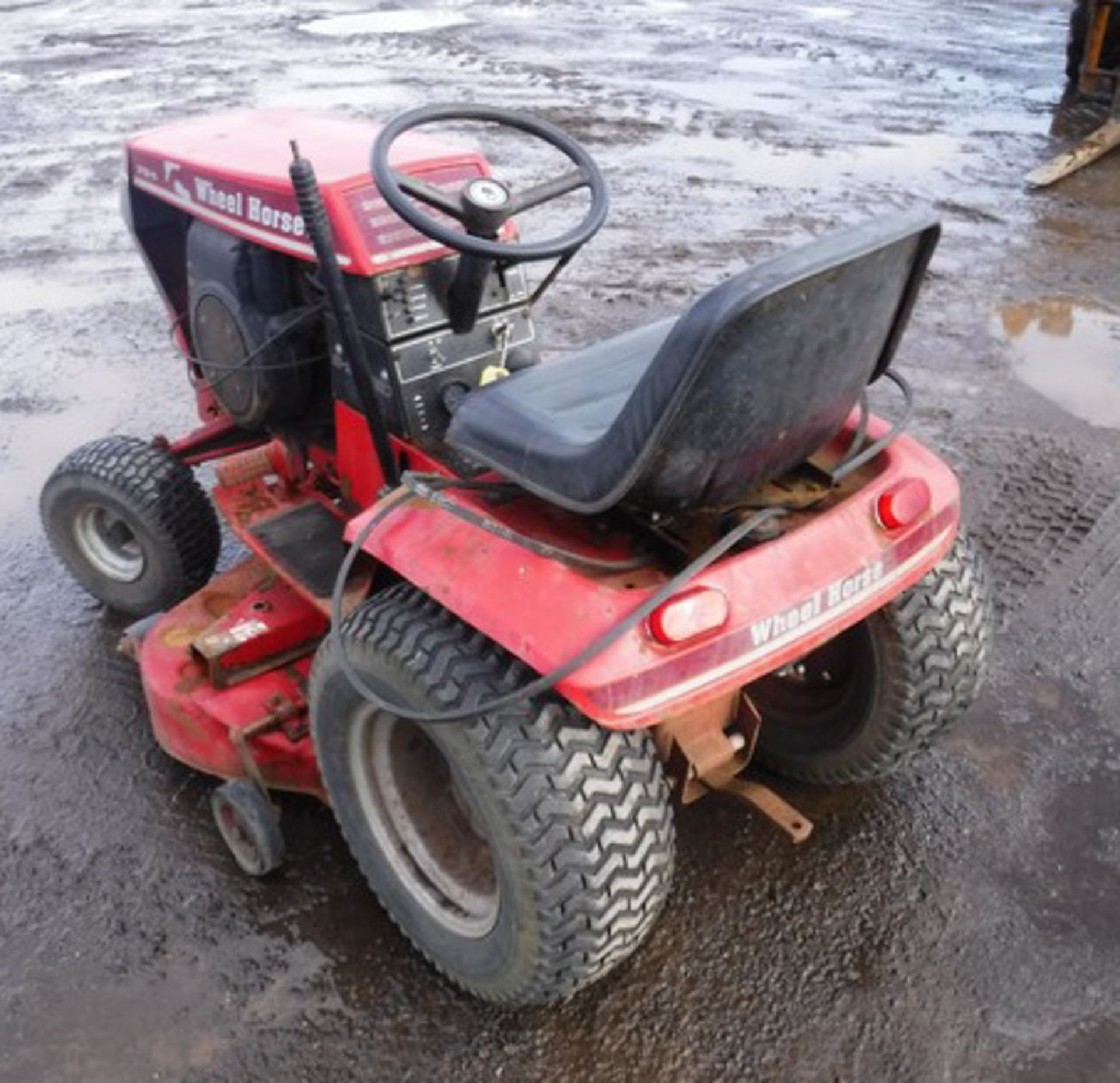 1986 WHEEL HORSE 312.8 LAWN CUTTER, VIN - 21-12K-802-16902, ENGINE NO - 1600649564, 1389HRS (NOT VER - Bild 9 aus 11