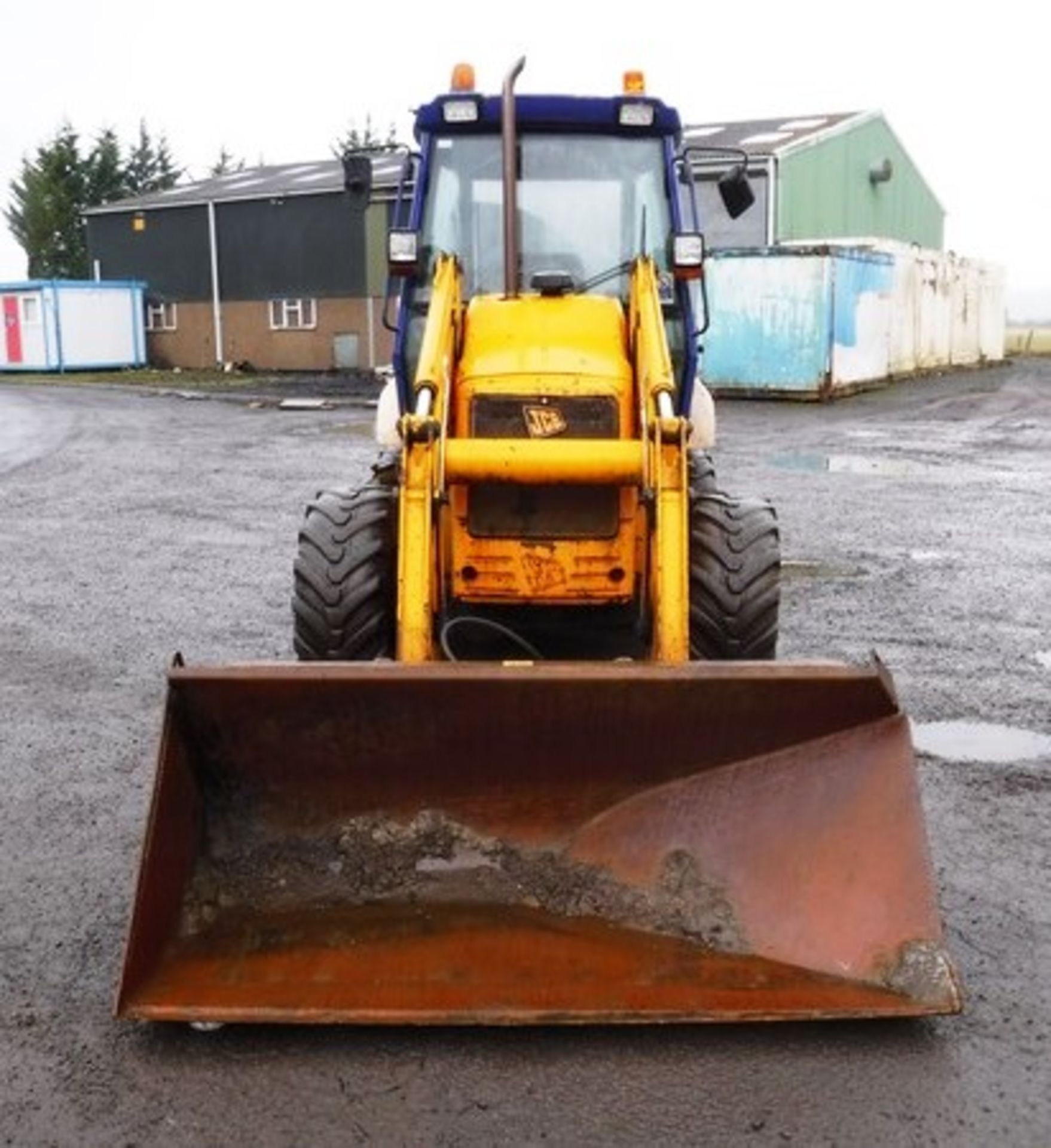 2008 JCB 2CX AIRMASTER C/W 1 BUCKET REG NO SP57 EAJ. SN 1334779. GVW(TONNES) 5160 11404 HRS (NOT VE - Bild 9 aus 16