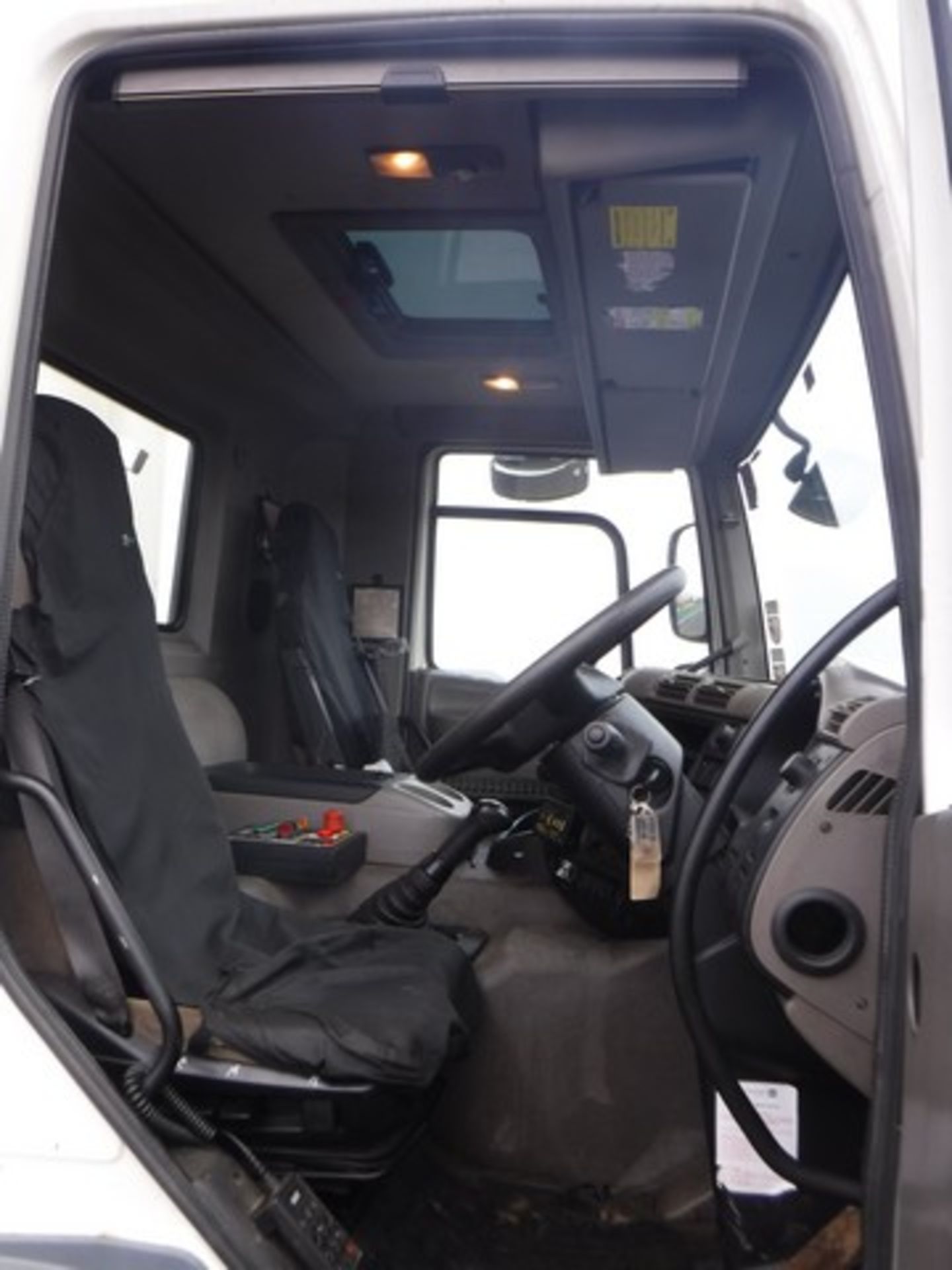 DAF TRUCKS MODEL FA CF 75.360 - 9200cc - Image 5 of 23