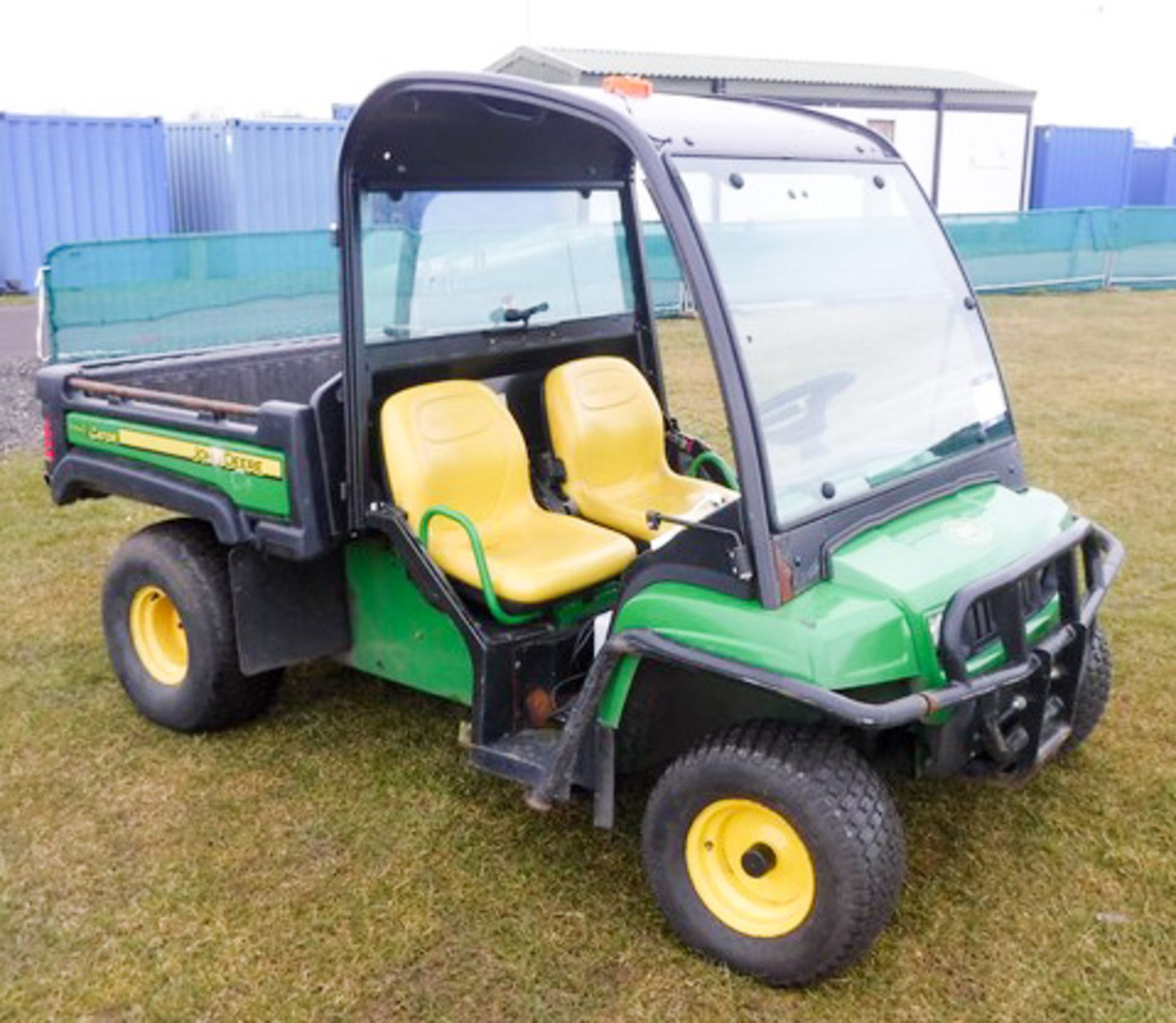 2013 JOHN DEERE E GATOR, S/N 06297, TWIN AXLES, 563HRS (NOT VERIFIED), MANUAL TIPPER - Image 7 of 13