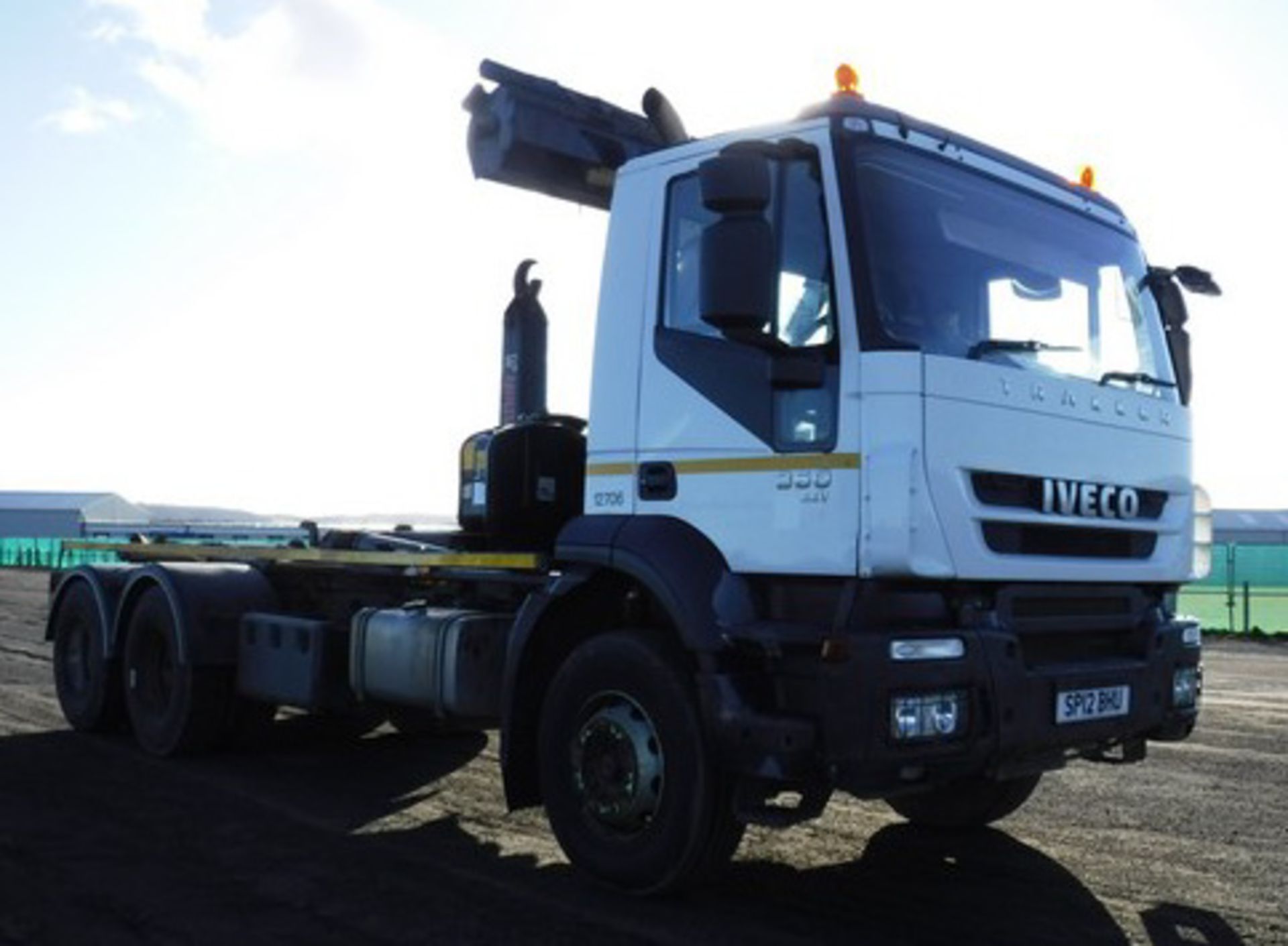 IVECO MODEL AD260T36 TRAKKER - 7790cc - Image 16 of 22