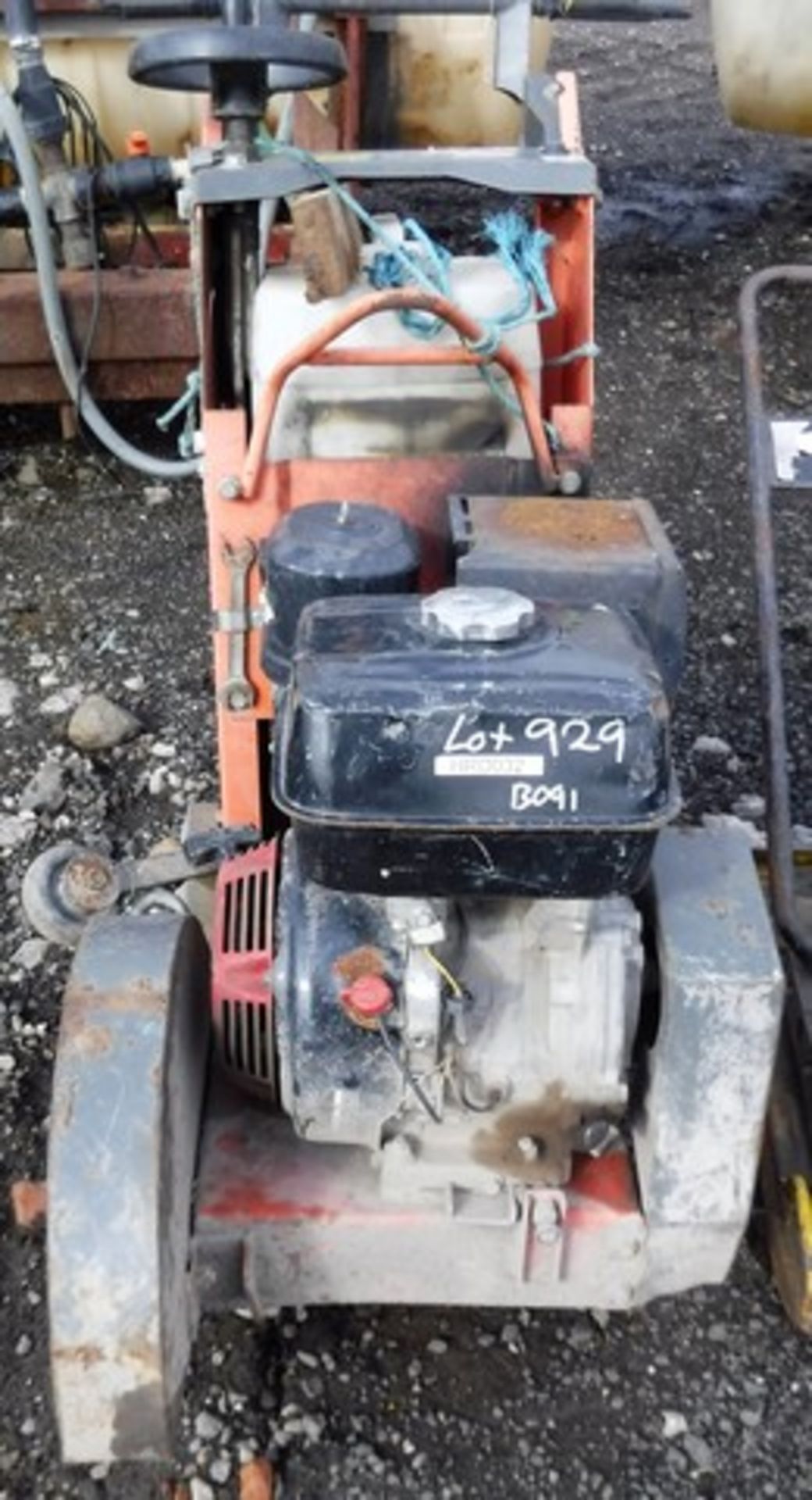 2007 HUSQVARNA F5400LV PETROL ROAD SAW. PL NO HRD032