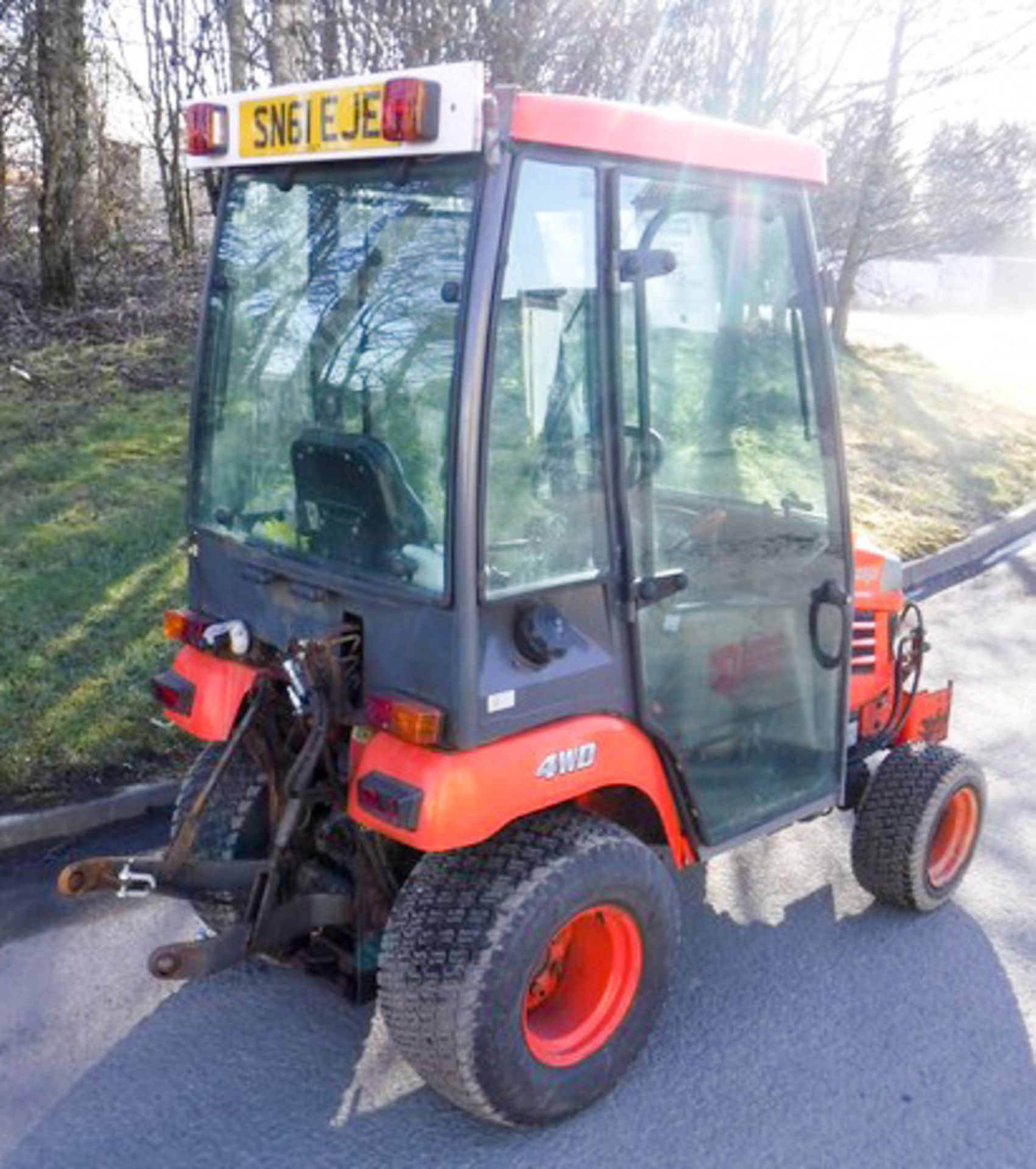 2011 KUBOTA BX2350 MINI TRACTOR REG SN61EJE, 238.7HRS (NOT VERIFIED) DOCUMENTS IN OFFICE - Image 3 of 3