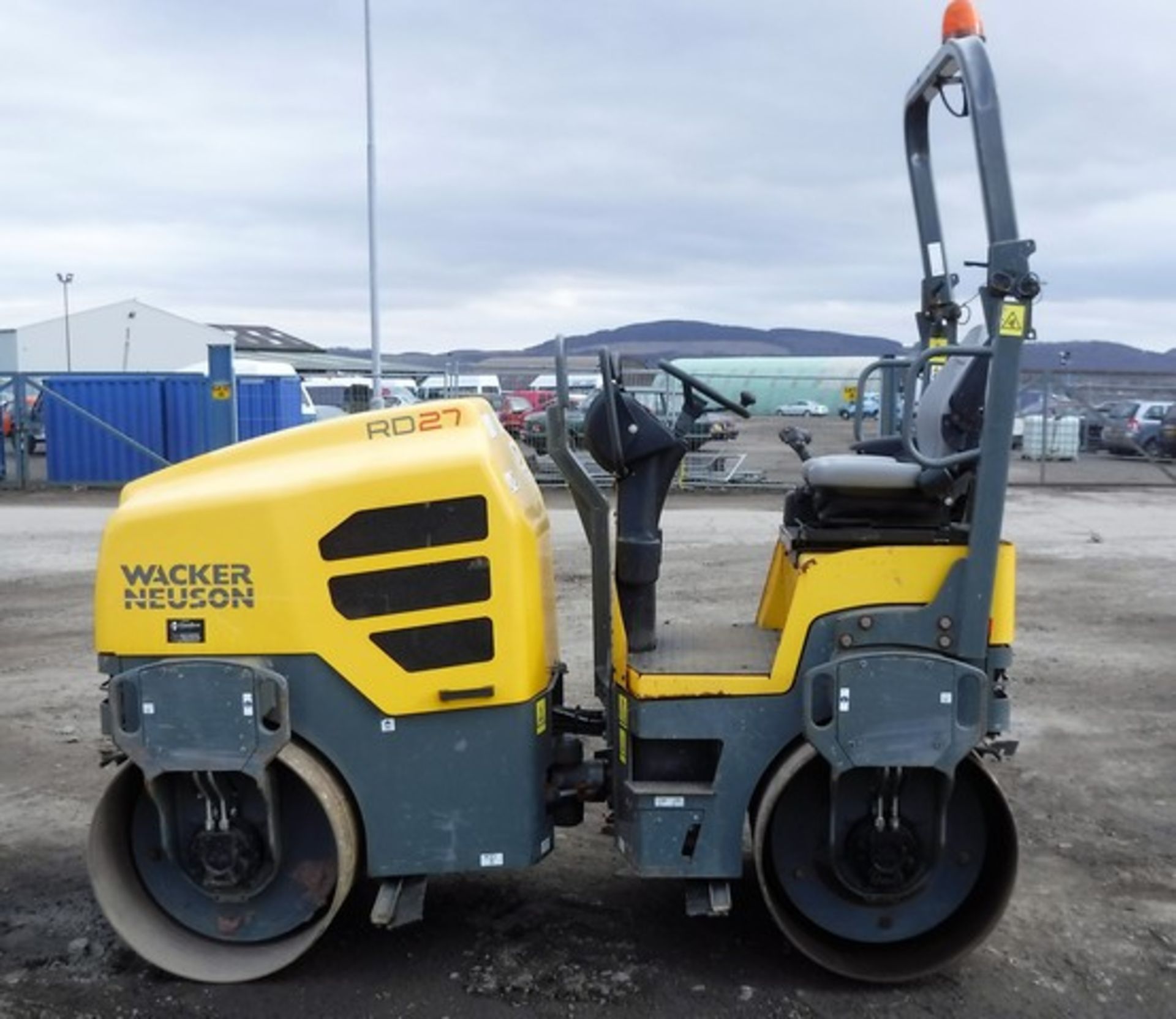 2014 NEUSON R27/120 ROLLER - 380HRS (NOT VERIFIED) - Image 13 of 14