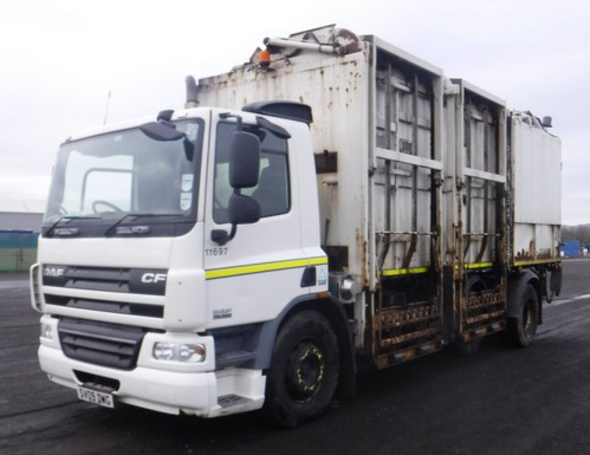 DAF TRUCKS MODEL FA CF 75.360 - 9200cc