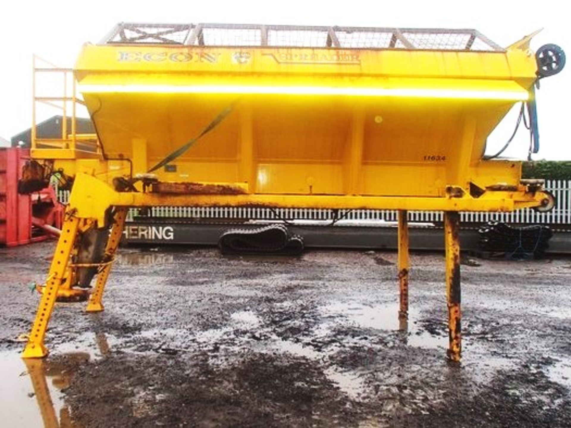 2008 ECON DEMOUNTABLE SALT SPREADER UNLADEN WEIGHT 1855KG MODEL W2COVJ46 S/N 37965 - Image 8 of 9