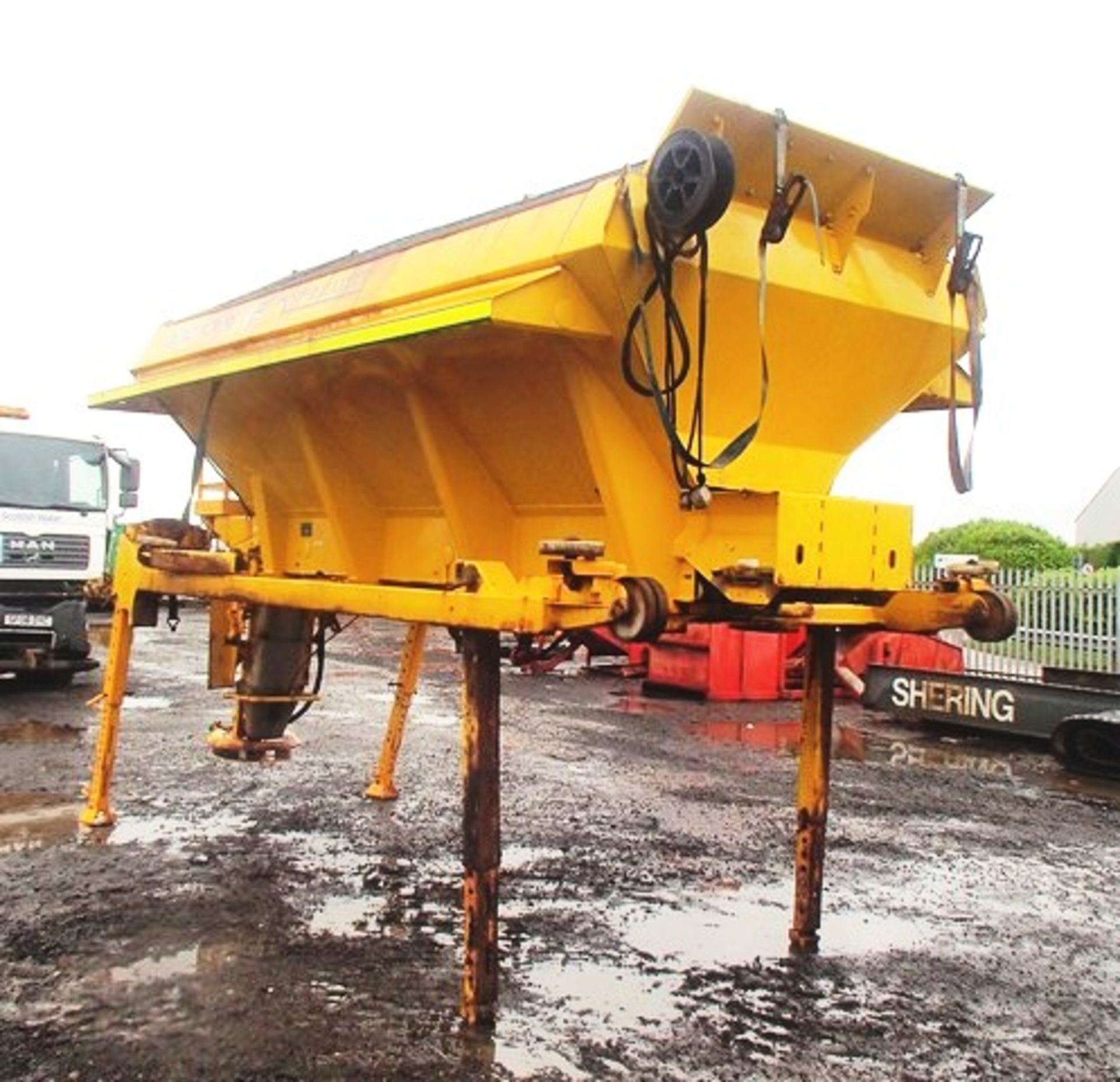 2008 ECON DEMOUNTABLE SALT SPREADER UNLADEN WEIGHT 1855KG MODEL W2COVJ46 S/N 37965