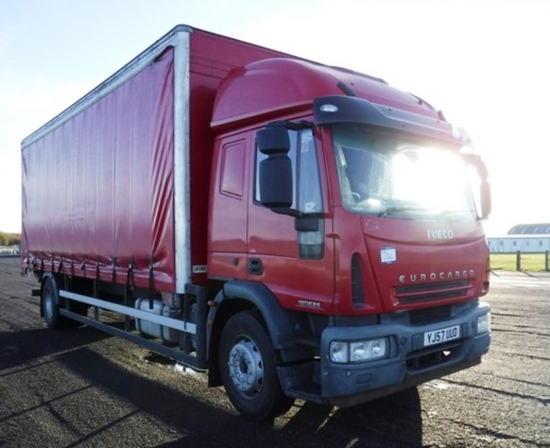 IVECO MODEL EUROCARGO - 5880cc - Image 11 of 17