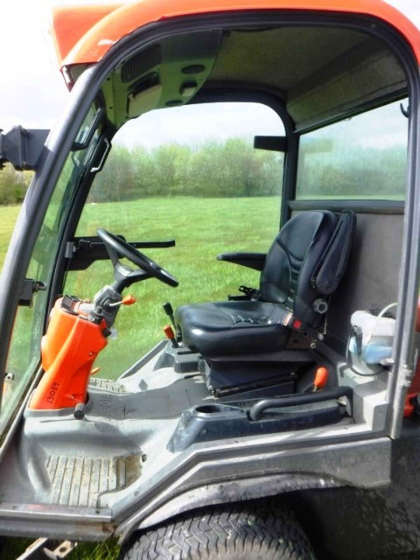 2010 KUBOTA 3680 - FC. Flaildeck 155 out front mower. Reg No SP12 AHF, s/n 3680 C327-21. 1229 hrs (n - Image 5 of 18