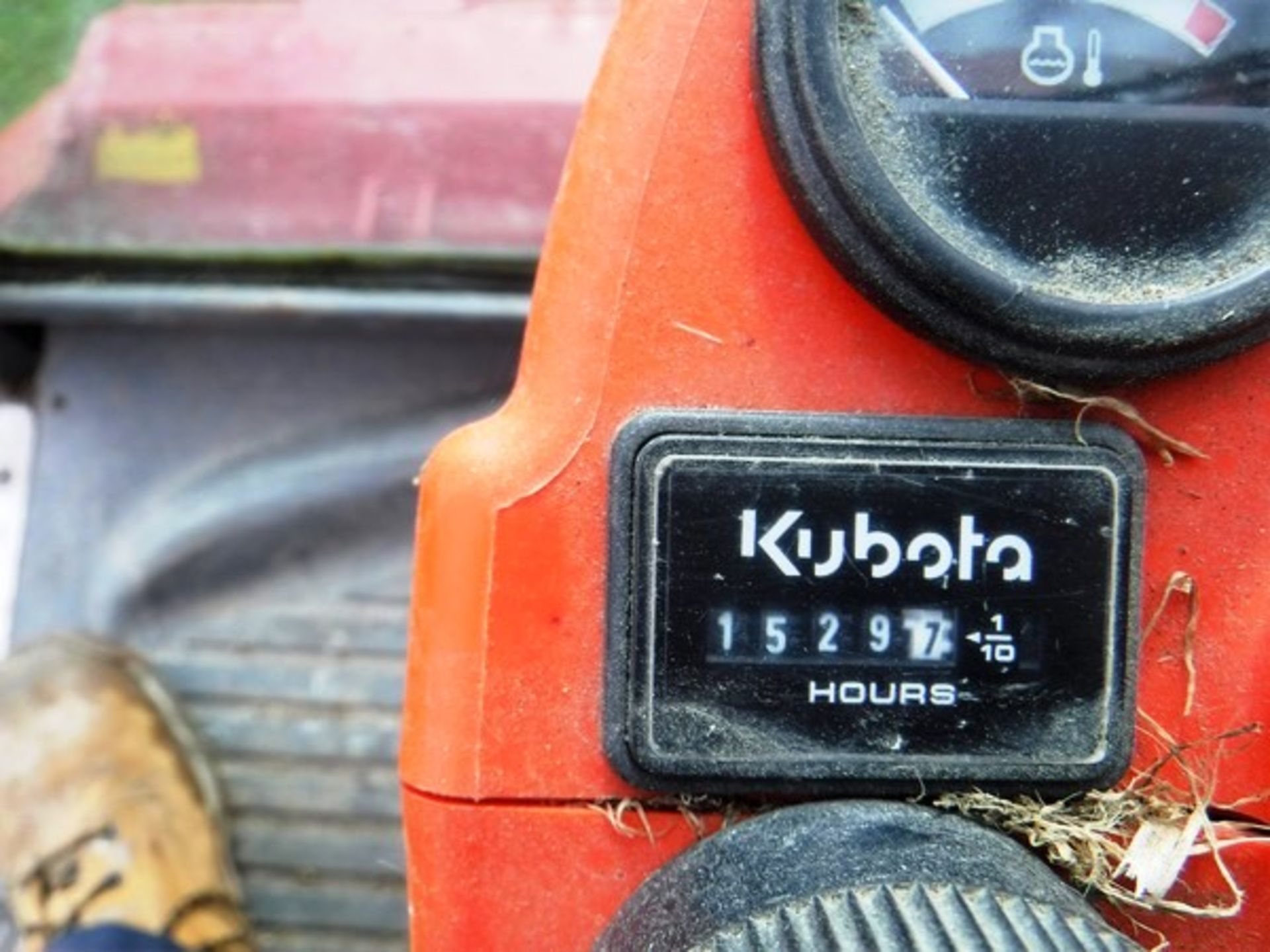 2010 KUBOTA 3680 - FC. Flaildeck 155 out front mower. Reg No SP12 AHF, s/n 3680 C327-21. 1229 hrs (n - Bild 10 aus 18