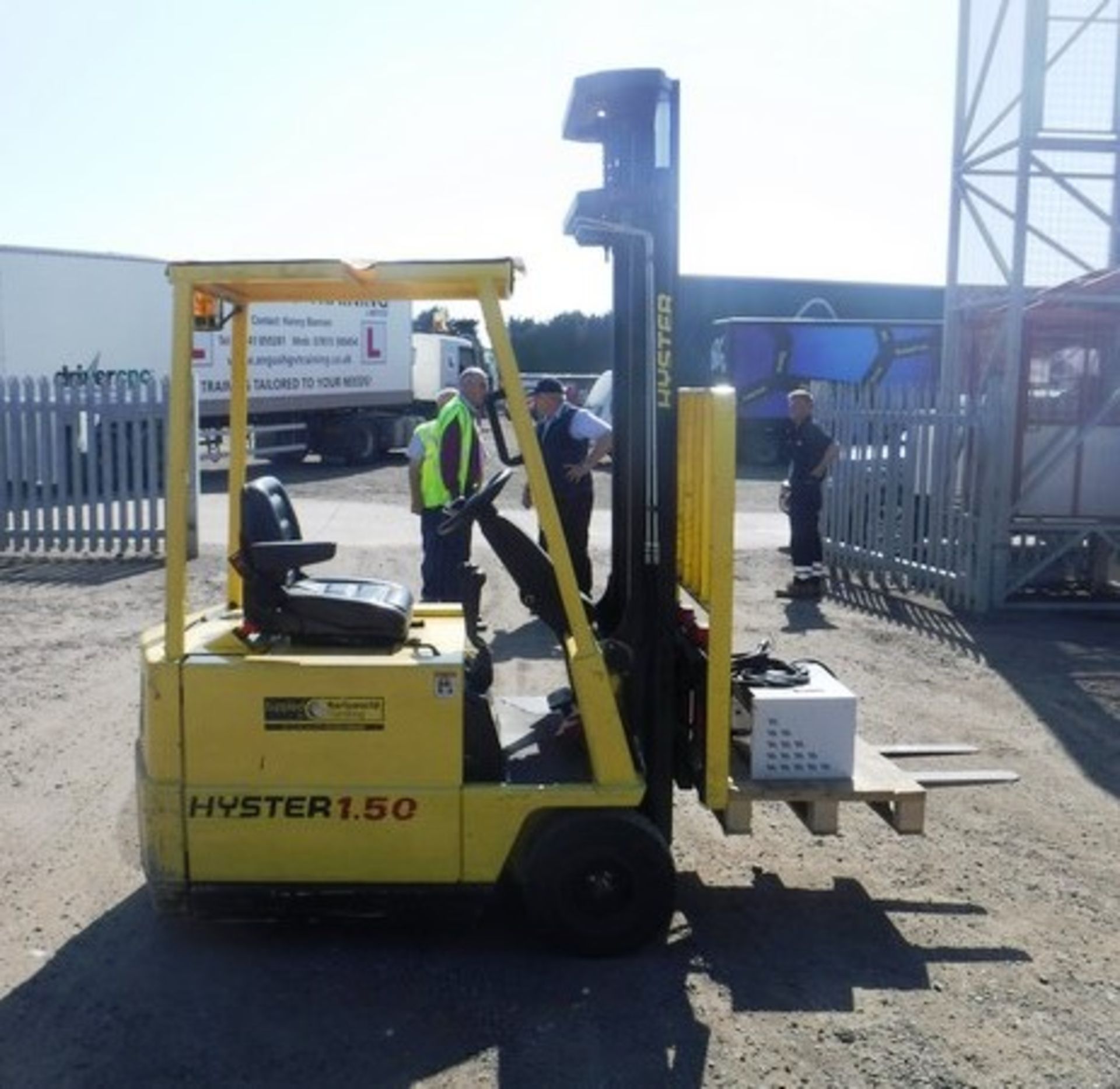 2011 HYSTER forklift A 1.50XL, s/n - C203B01762J, Max Reach - 3800mm, 402hrs (not verified) - Image 10 of 13