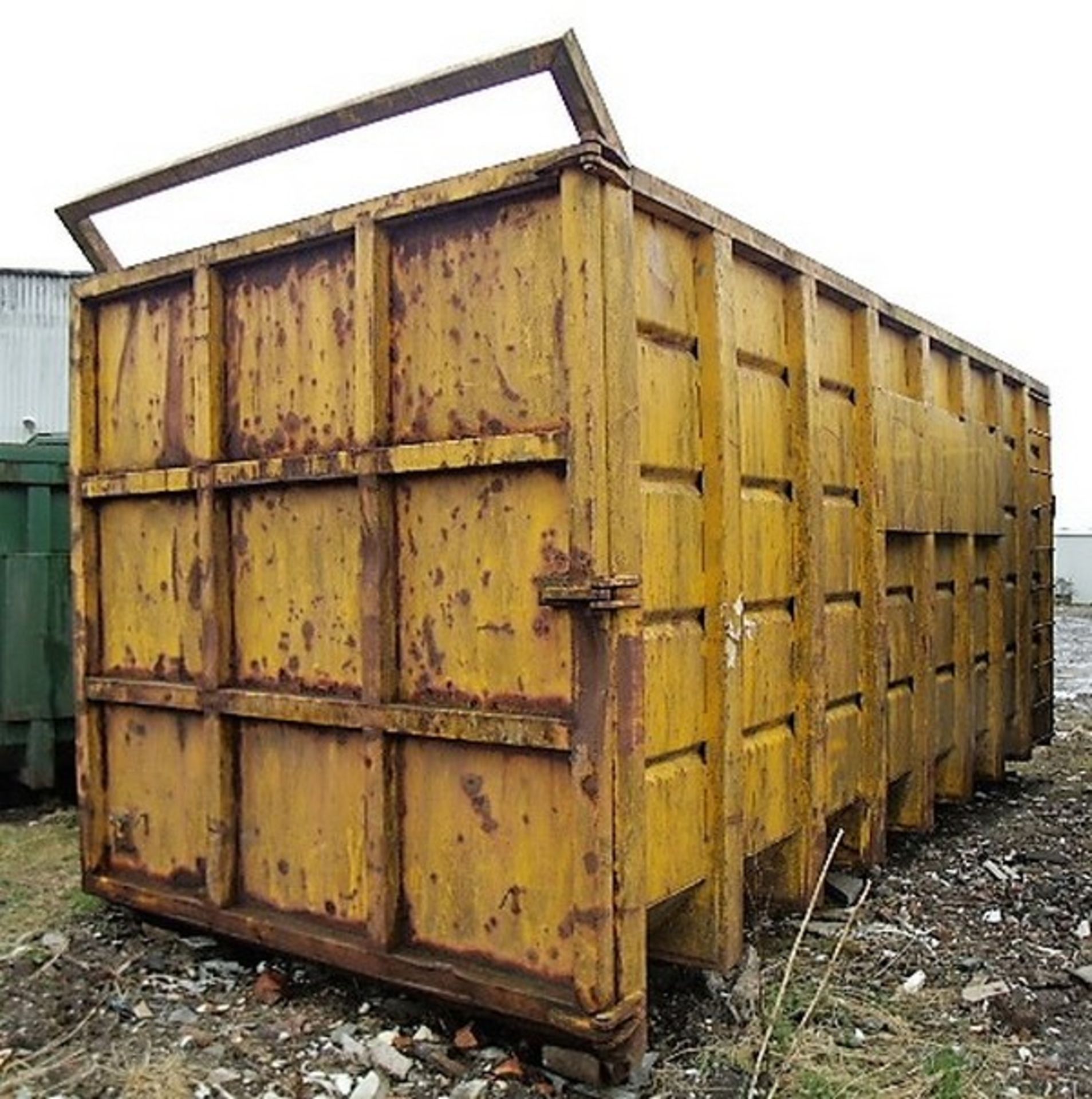 OPEN TOP SKIP c/w access ladder.**To be sold from Errol auction site. Viewing and uplift from Lower - Image 3 of 4