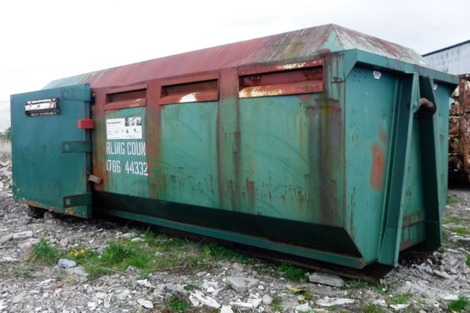 WASTE PAPER SKIP unit fullly enclosed. **To be sold from Errol auction site. Viewing and uplift from - Image 3 of 7