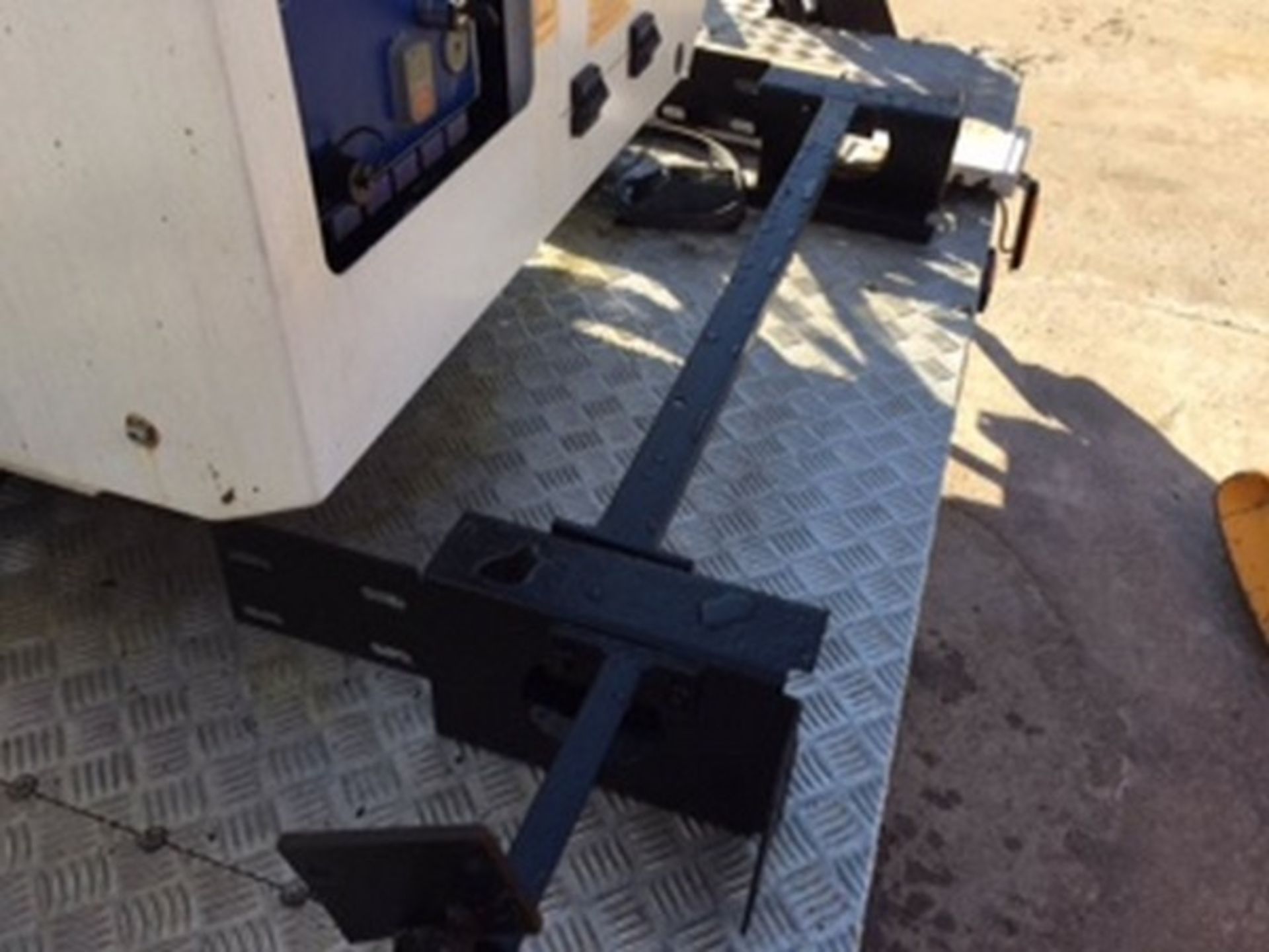 2010 OIL & STEEL SNAKE REEL Compact Access Platform. Removed from Mercedes Sprinter in working order - Image 8 of 9
