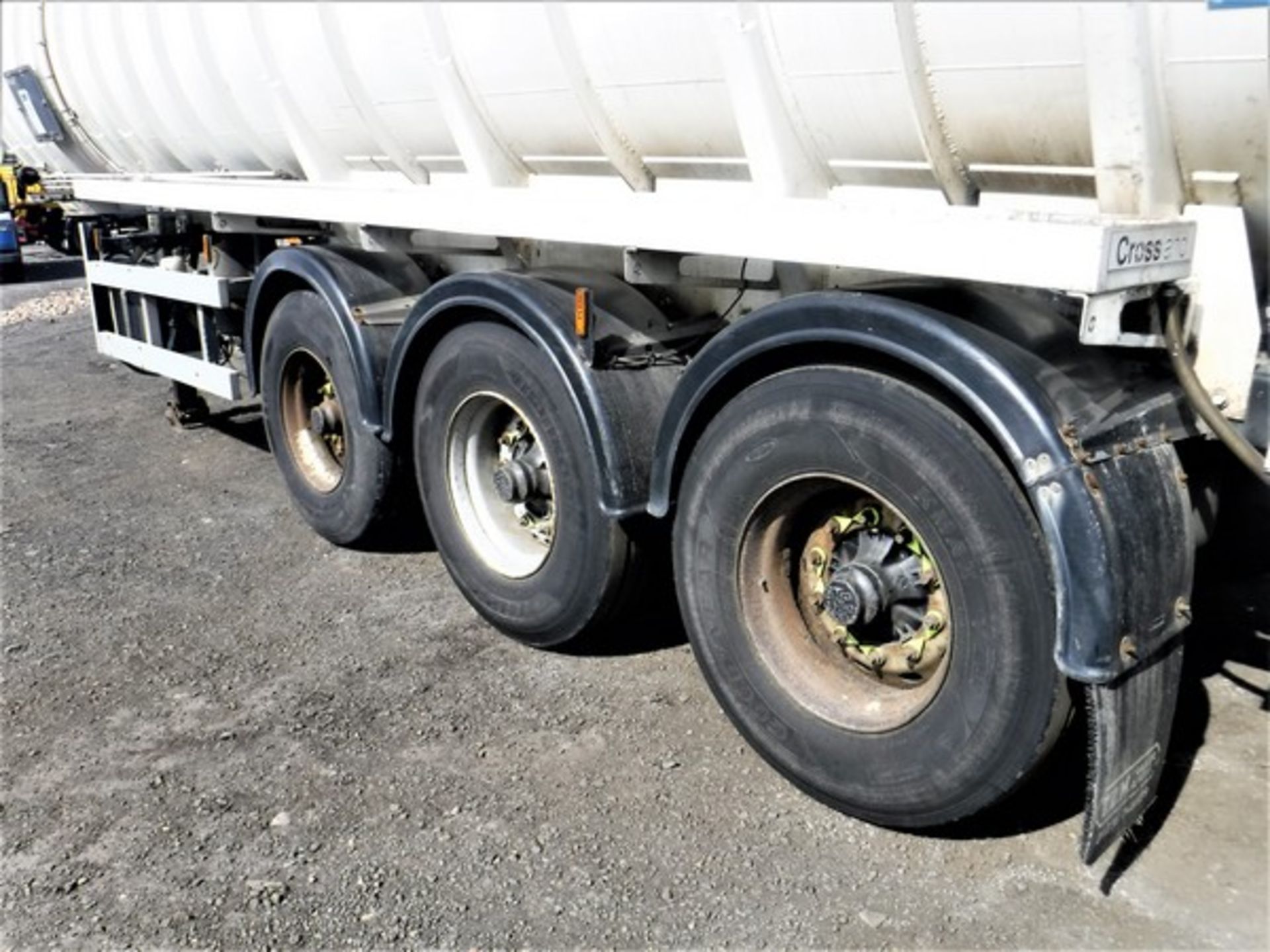 2007 WABCO vacuum tank trailer s/n 24/30000/07 Reg No C233119. Triple axle. GVW 38180kg 30.11.18 c - Image 17 of 17