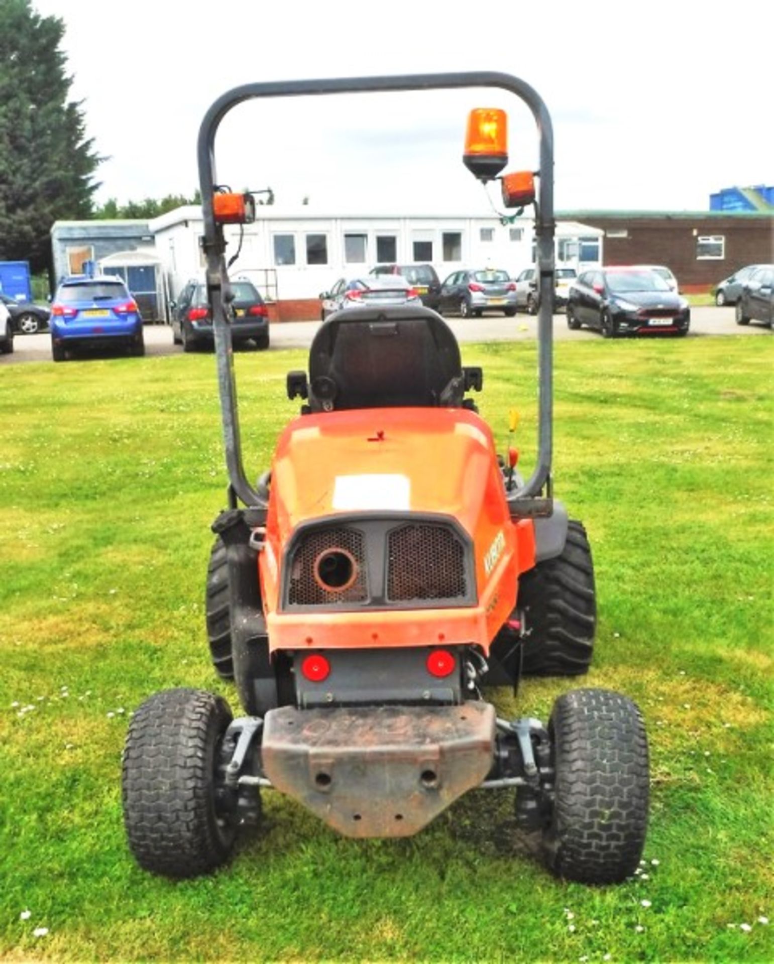 KUBOTA. F2880. ride on mower s/n20078 2021hrs (not verified) - Image 11 of 14