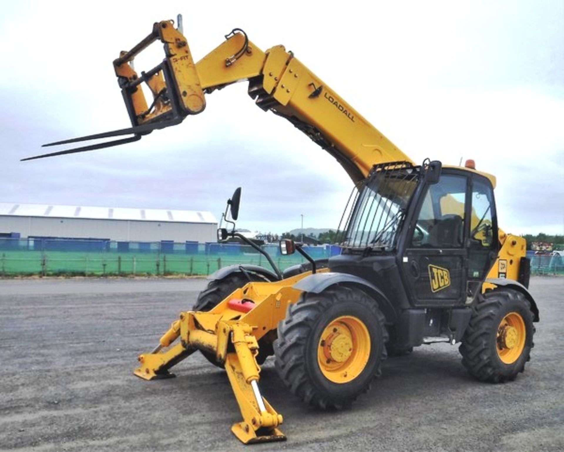 2006 JCB 535/125 telehandler s/n JCB5GC61191699 Reg no SP56 EAE. Screen inop, unknown hours