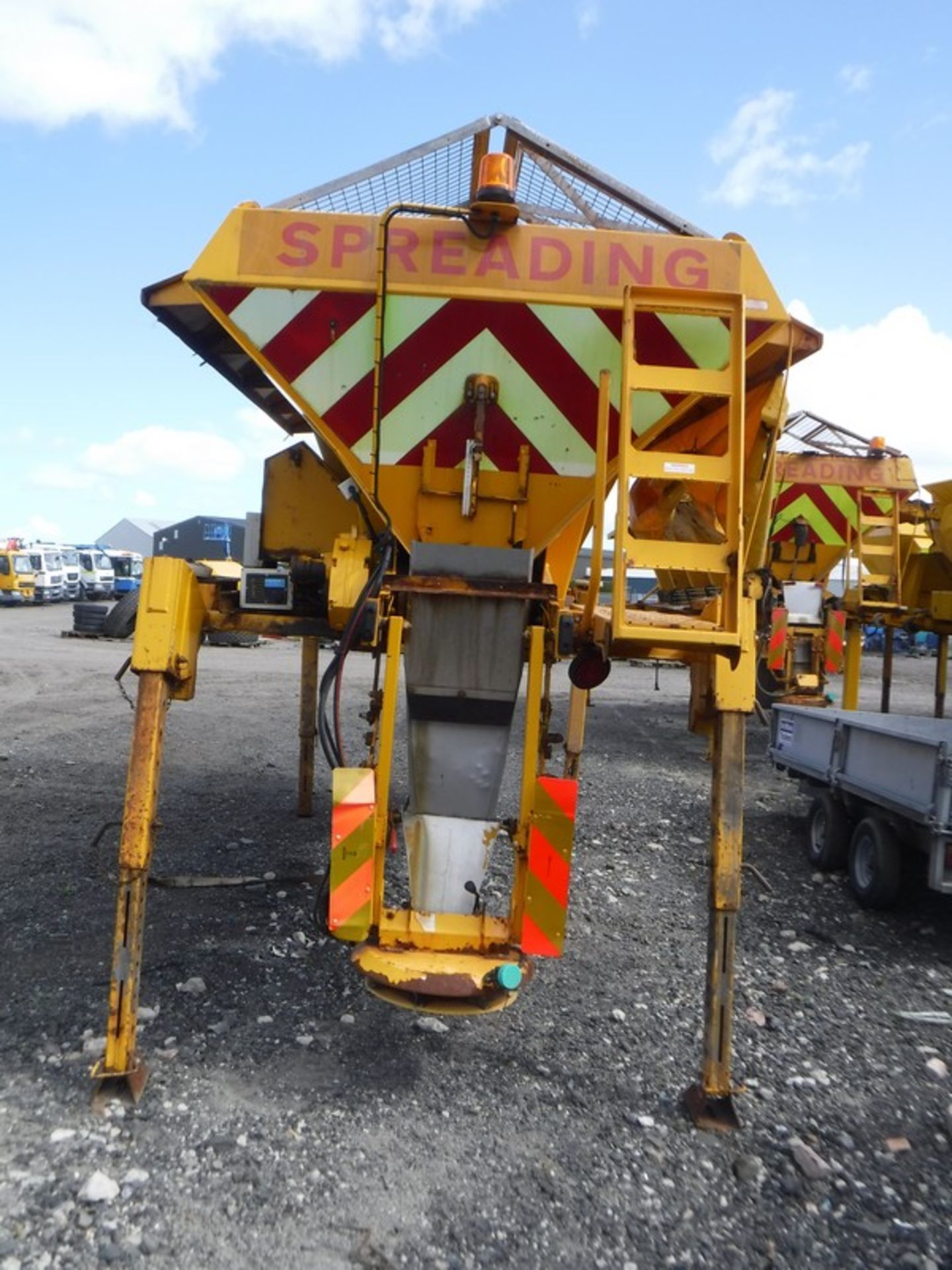 2008 ECON WZCOBE46 - 6 cu.m demountable gritter body c/w Hatz diesel engine s/n 38073 - Image 4 of 7