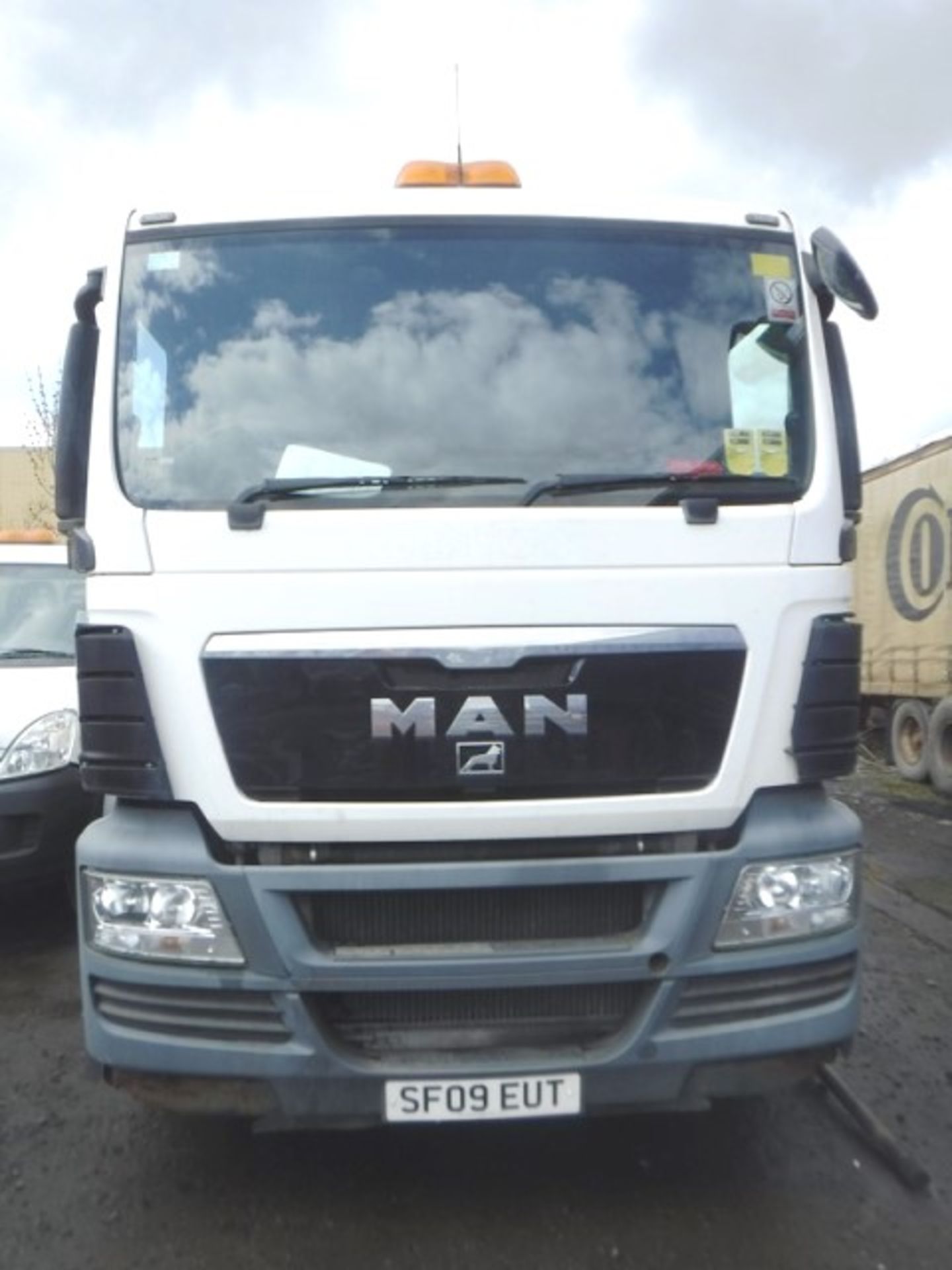 MAN TGX 26.360 - 10518cc - Image 10 of 17