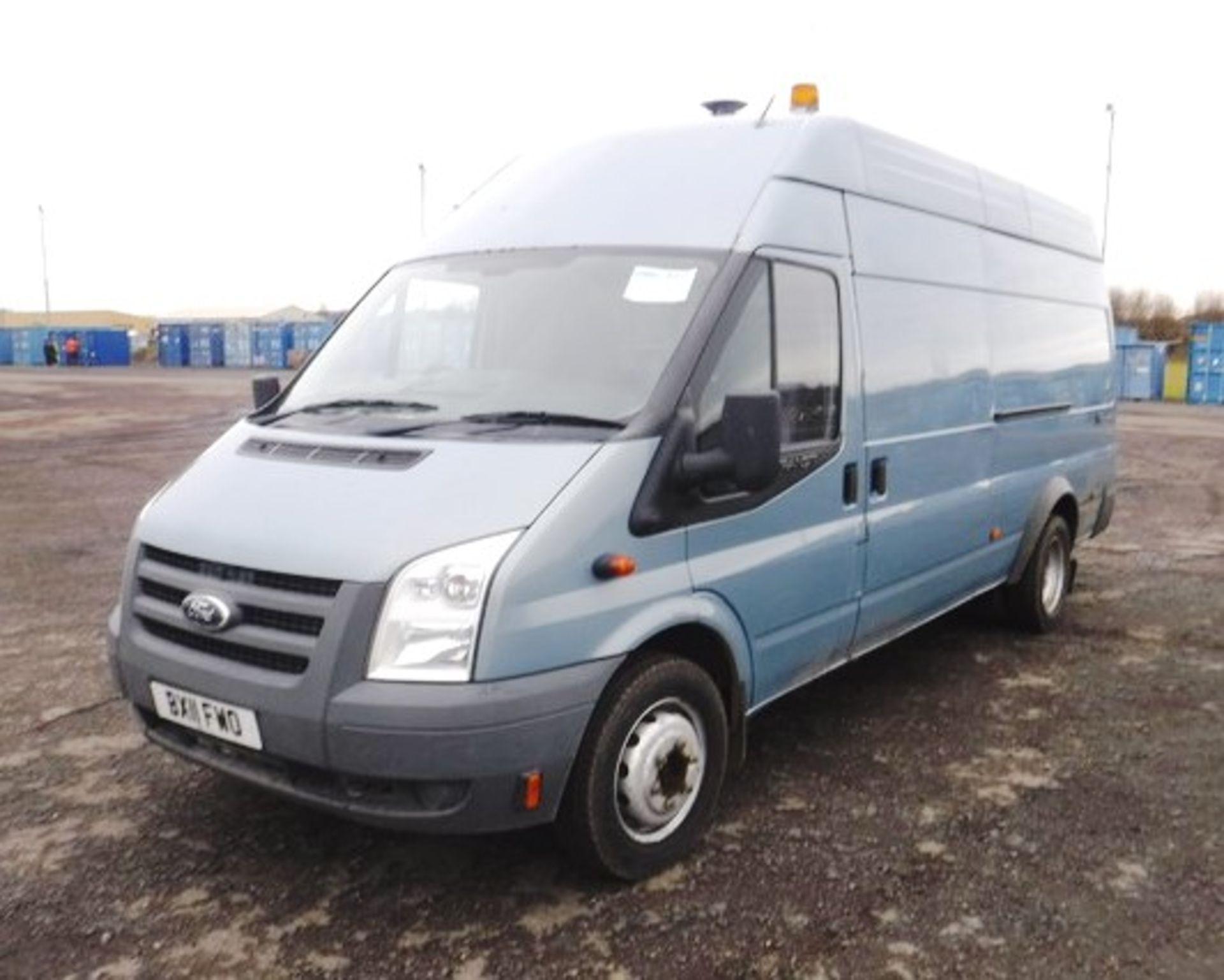 FORD MODEL TRANSIT 115 T460 RWD - 2402cc