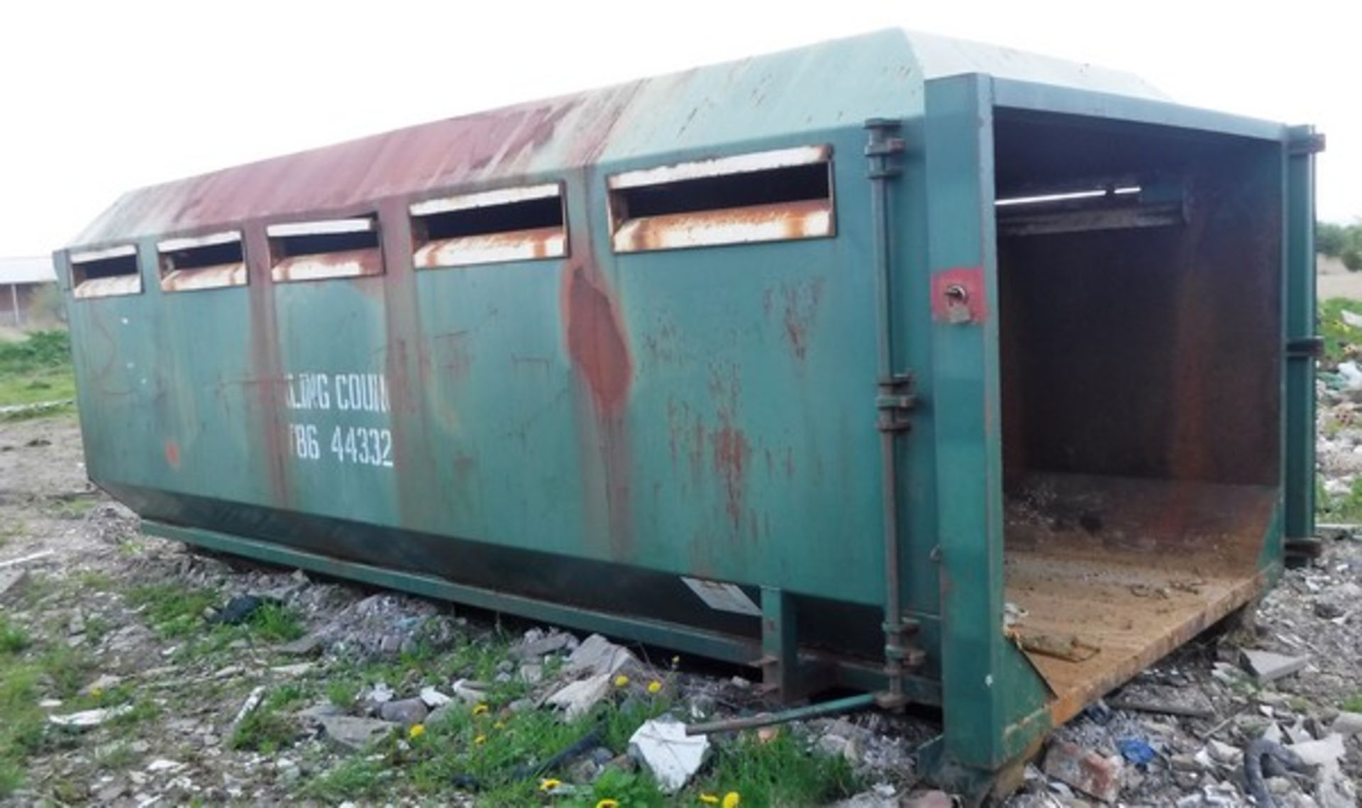 WASTE PAPER SKIP unit fullly enclosed. **To be sold from Errol auction site. Viewing and uplift from - Image 6 of 7