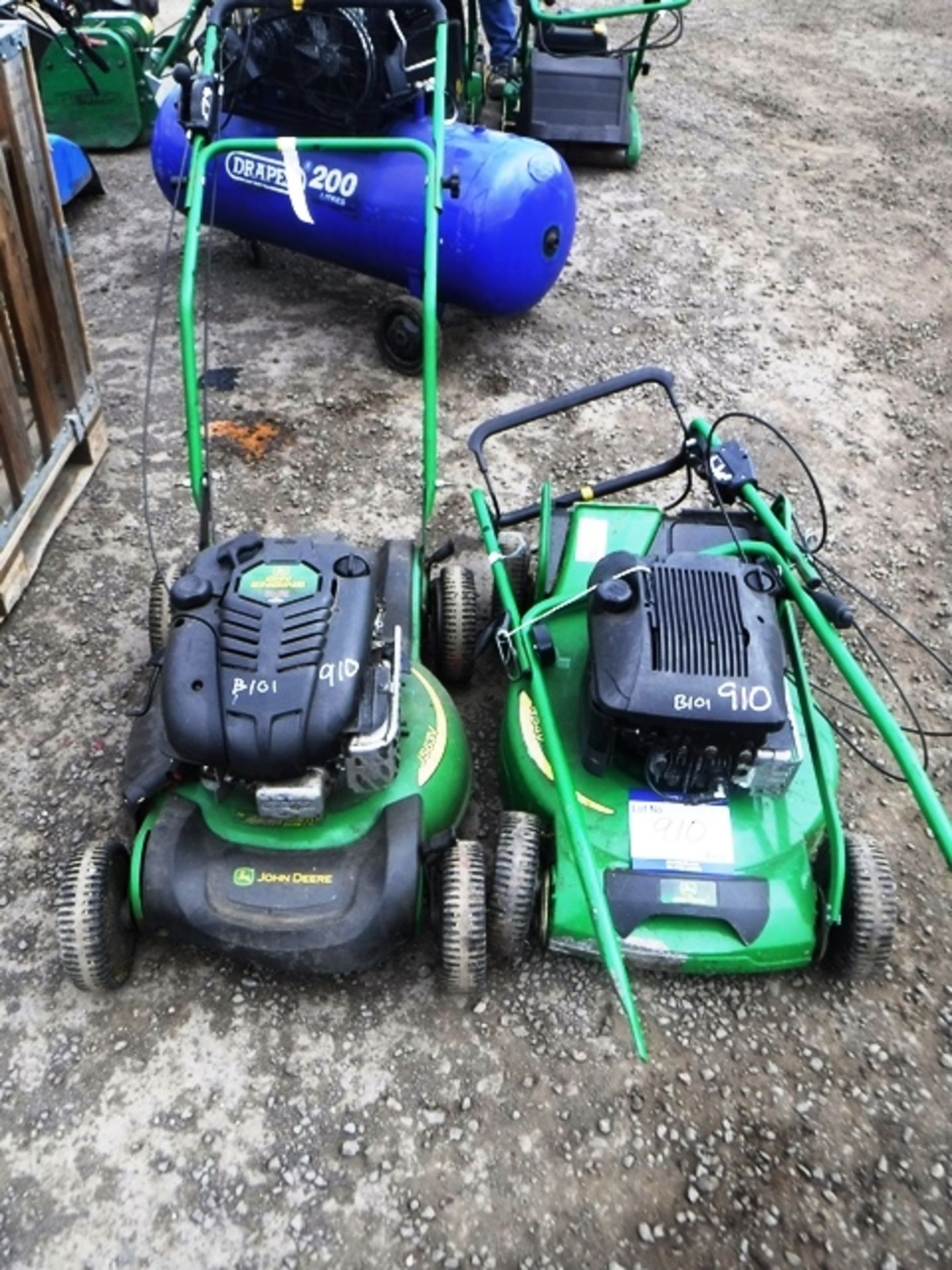 JOHN DEERE JS63V & JOHN DEERE R54V mowers s/n ISA1013xkb0003140 & ISA1290XCD497.