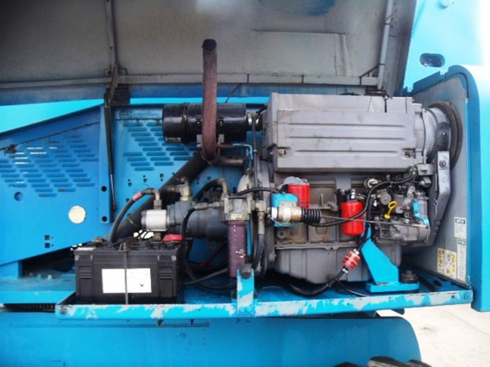 1999 GENIE 4X4 S85, s/n -1256, 5795hrs (verified), new alternator fitted 4 months ago, solid tyres. - Image 5 of 11