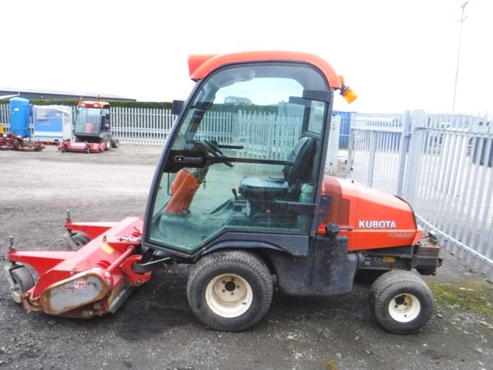 2012 KUBOTA 3680FC. Reg No SP12 AHL c/w flaildeck 155 out front mower. 1545hrs (not verified). This - Image 10 of 12
