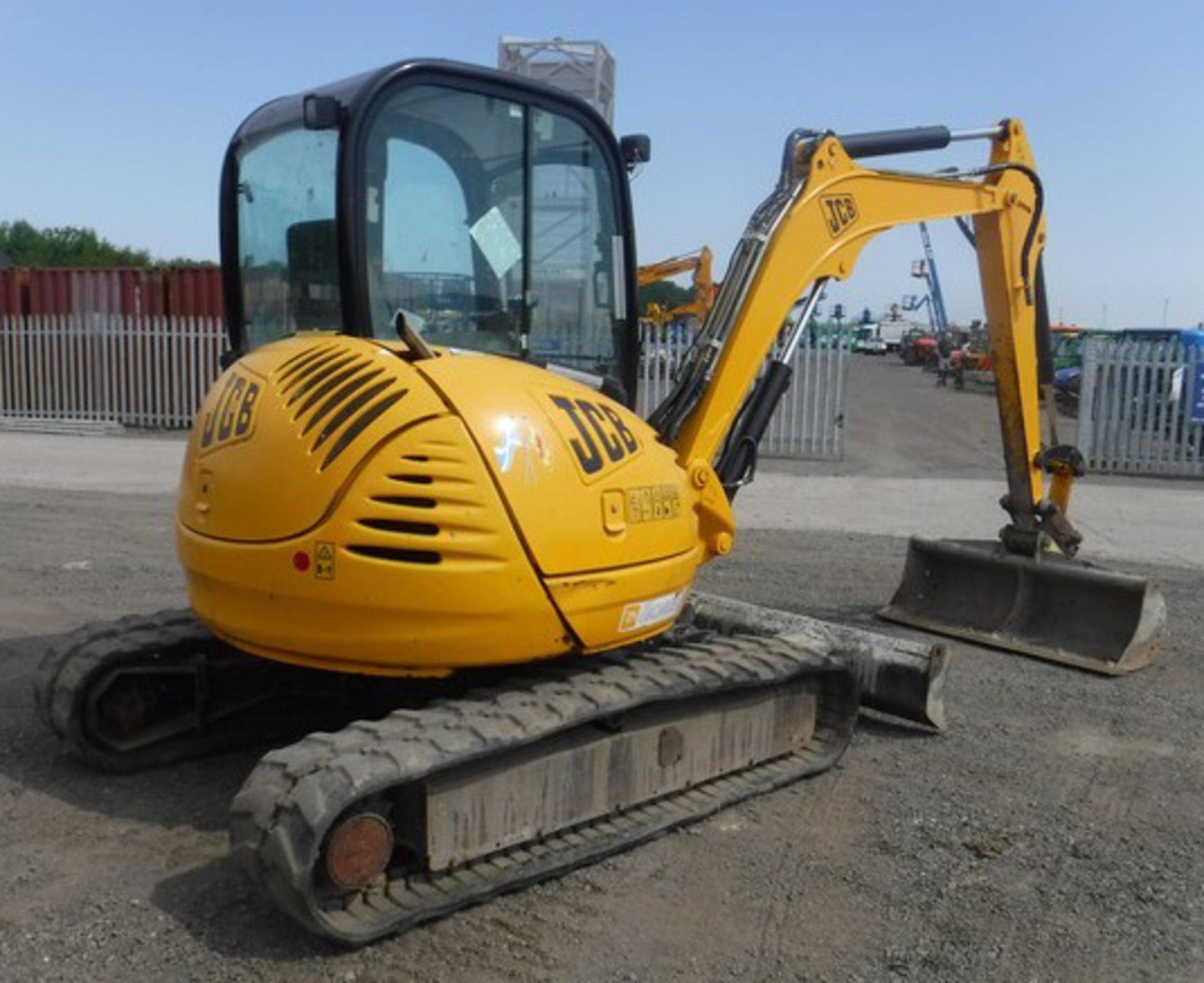 2009 JCB 8045 Mini Excavator . S/N 1070829. c/w bucket, hammer lines,q/hitch,rubber tracks & dozer b - Bild 13 aus 16