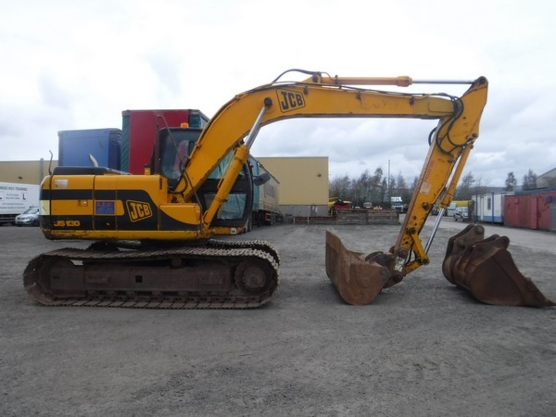 2002 JCB JS130, S/N SLPJ59022EO890198, C/W 3 BUCKETS, 7850HRS (NOT VERIFIED), ENGINE STOP NOT WORKIN - Image 4 of 22