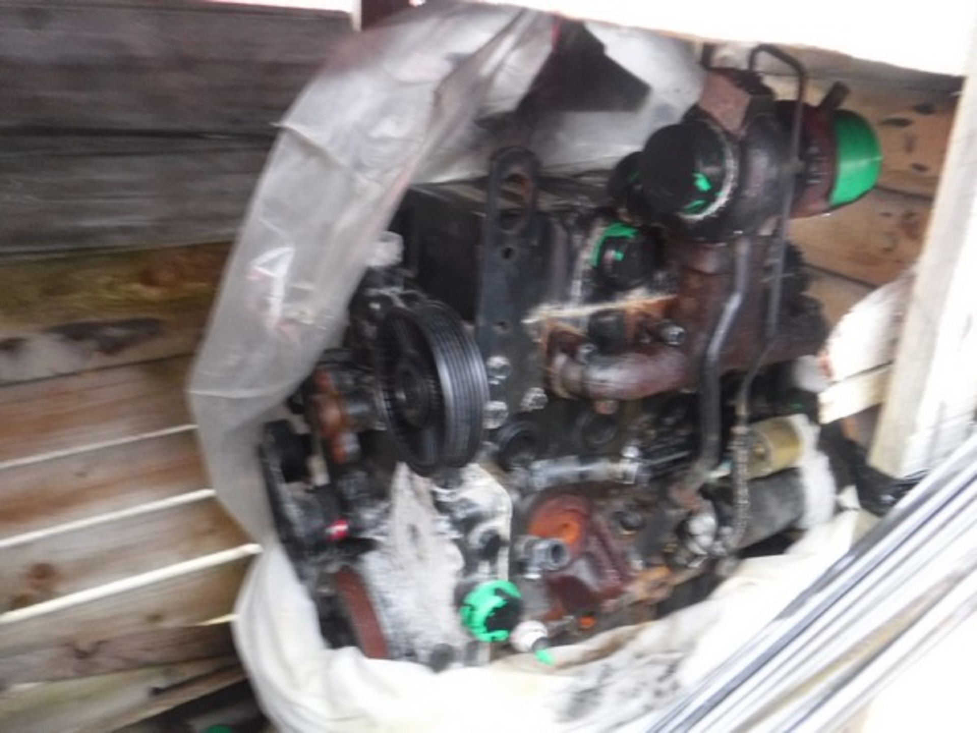 JOHN DEERE ENGINE - Image 4 of 5