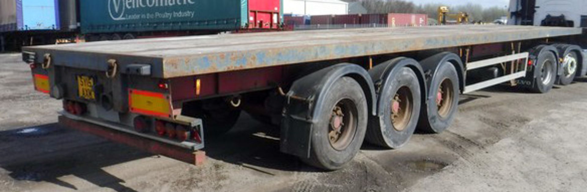 2004 MONTRACON FLATBED, REG C160047, ID 22187, 3 AXLES, MOT UNTIL NOVEMBER 2018 NO DOC IN OFFICE - Image 4 of 9