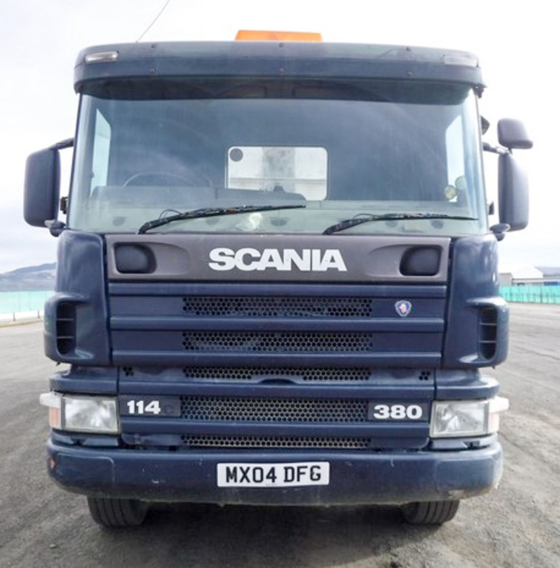 SCANIA P380 8 X 4 - 11021cc - Bild 12 aus 23