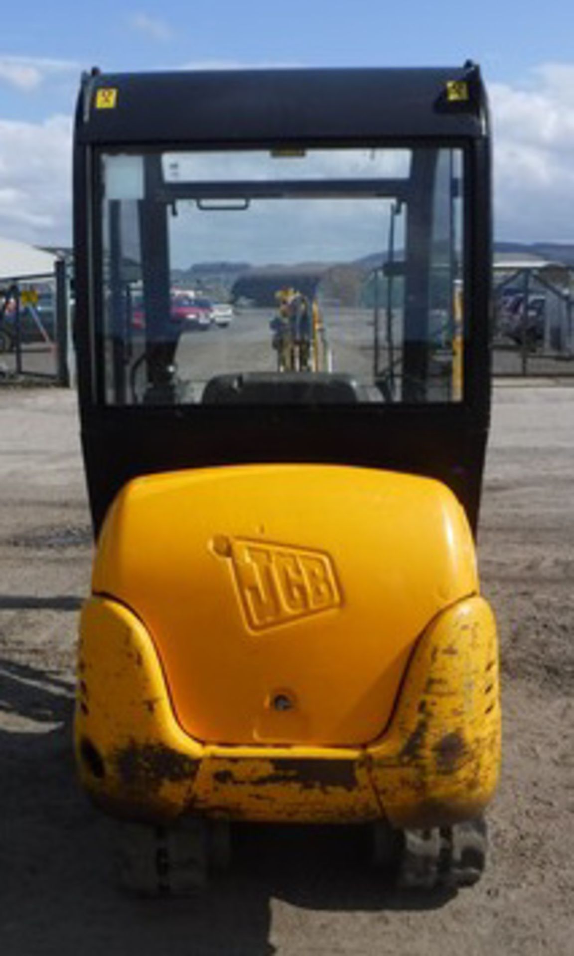 2005 JCB 801.5, S/N 175261M, 2261HRS (NOT VERFIED), C/W 3 BUCKETS, IMMOBILISER & 2 KEY FOBS - Bild 14 aus 17