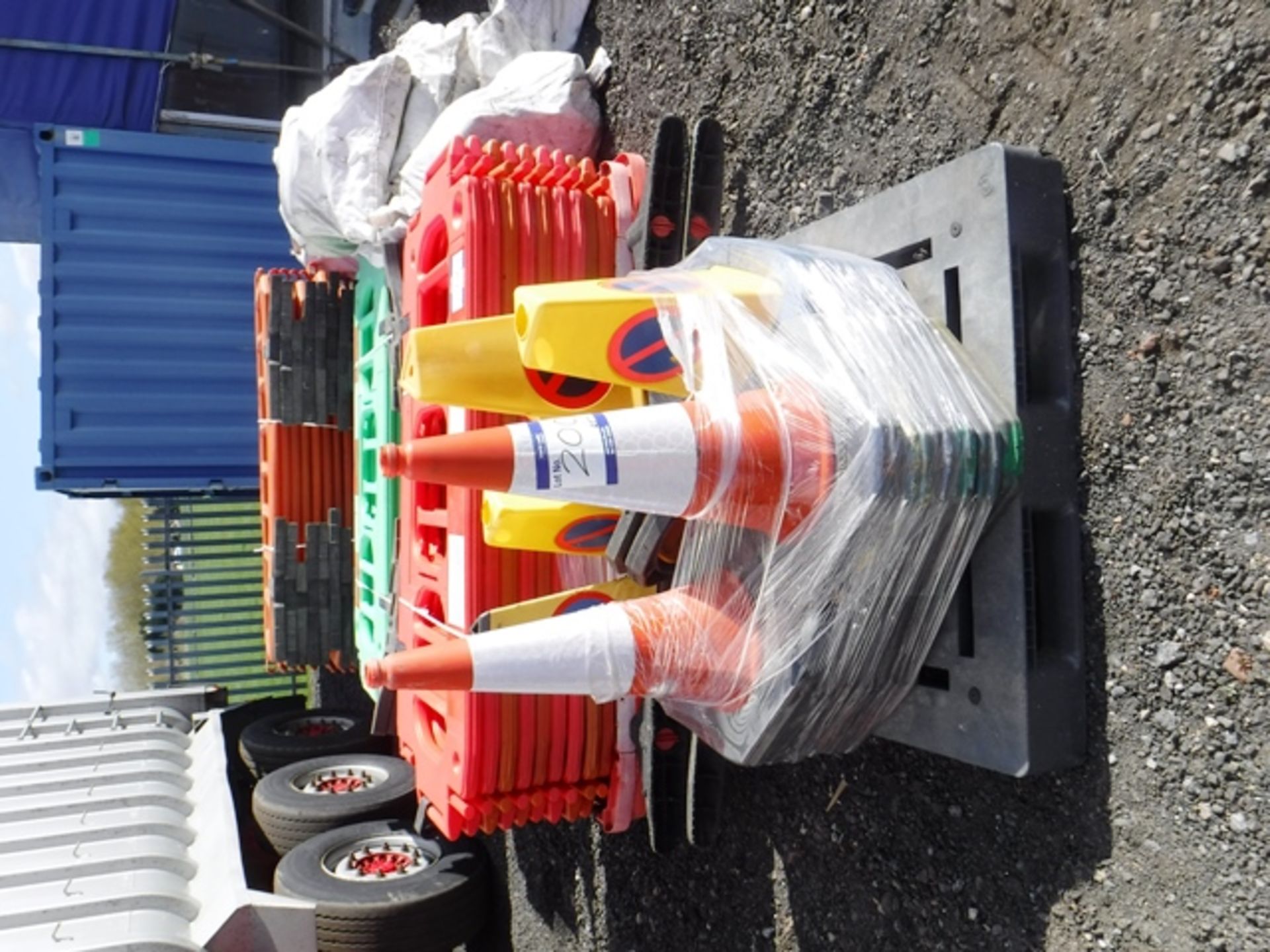 PALLET 30 ASSORTED CONES, 39 ASSORTED BARRIERS, LARGE BUNDLE ASSORTED PIPES, 10 BAGS PIPE FITTINGS