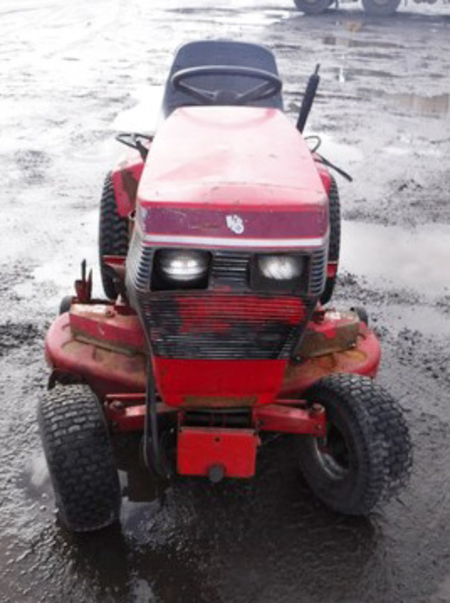 1986 WHEEL HORSE 312.8 LAWN TRACTOR VIN - 21-12K-802-16902, ENGINE NO - 1600649564, 1389HRS (NOT VER - Bild 4 aus 11