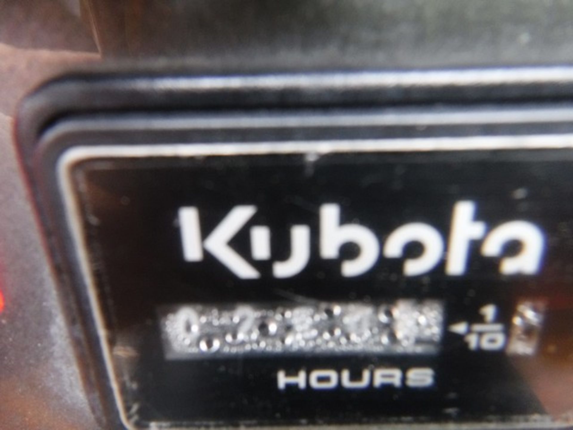 2005 KUBOTA GR2100EC DIESEL RIDE ON MOWER C/W 48" CUTTING DECK & COLLECTION 4WD S/N 10869 - Image 3 of 11