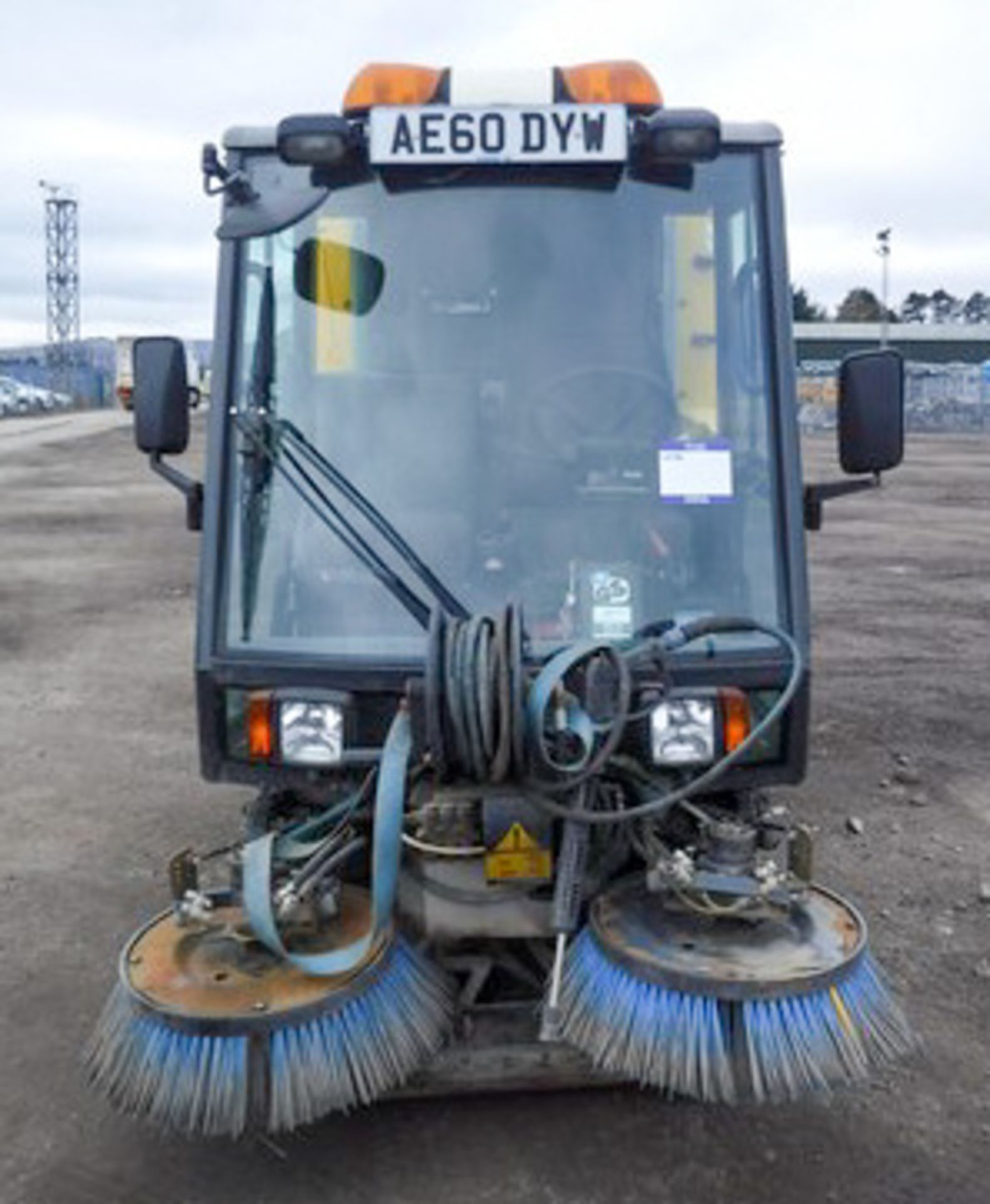 2011 SCHMIDT PRECNCT SWEEPER, REG AE60 DYW, 2 AXLES. DOCUMENTS IN OFFICE. - Image 2 of 15