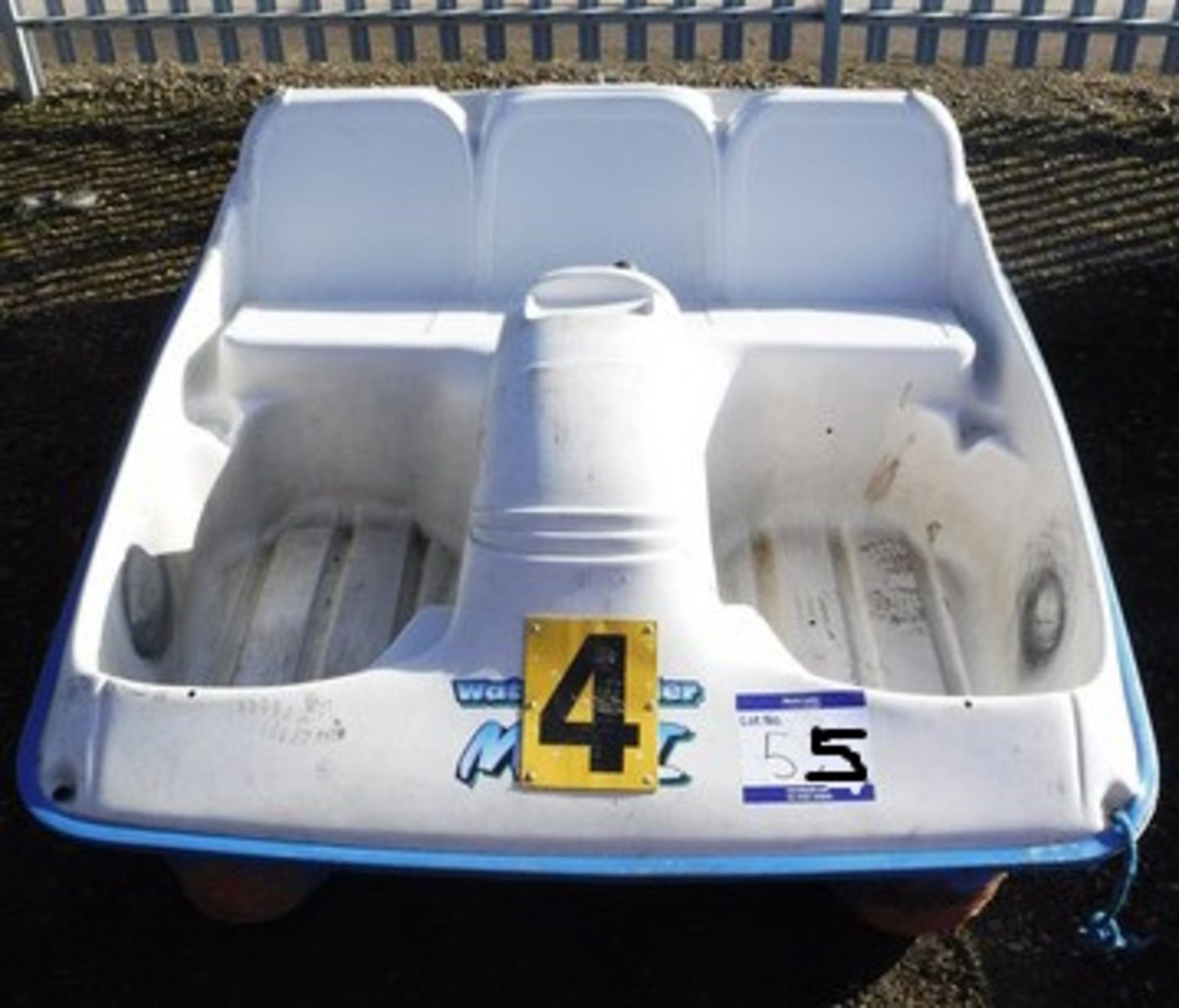 PEDALO BOAT, 5 SEATS