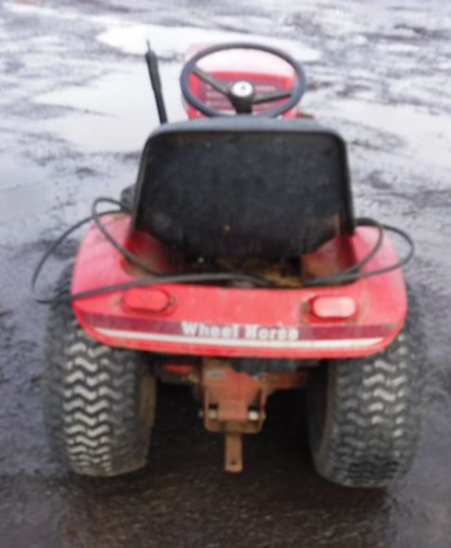 1986 WHEEL HORSE 312.8 LAWN TRACTOR VIN - 21-12K-802-16902, ENGINE NO - 1600649564, 1389HRS (NOT VER - Image 8 of 11