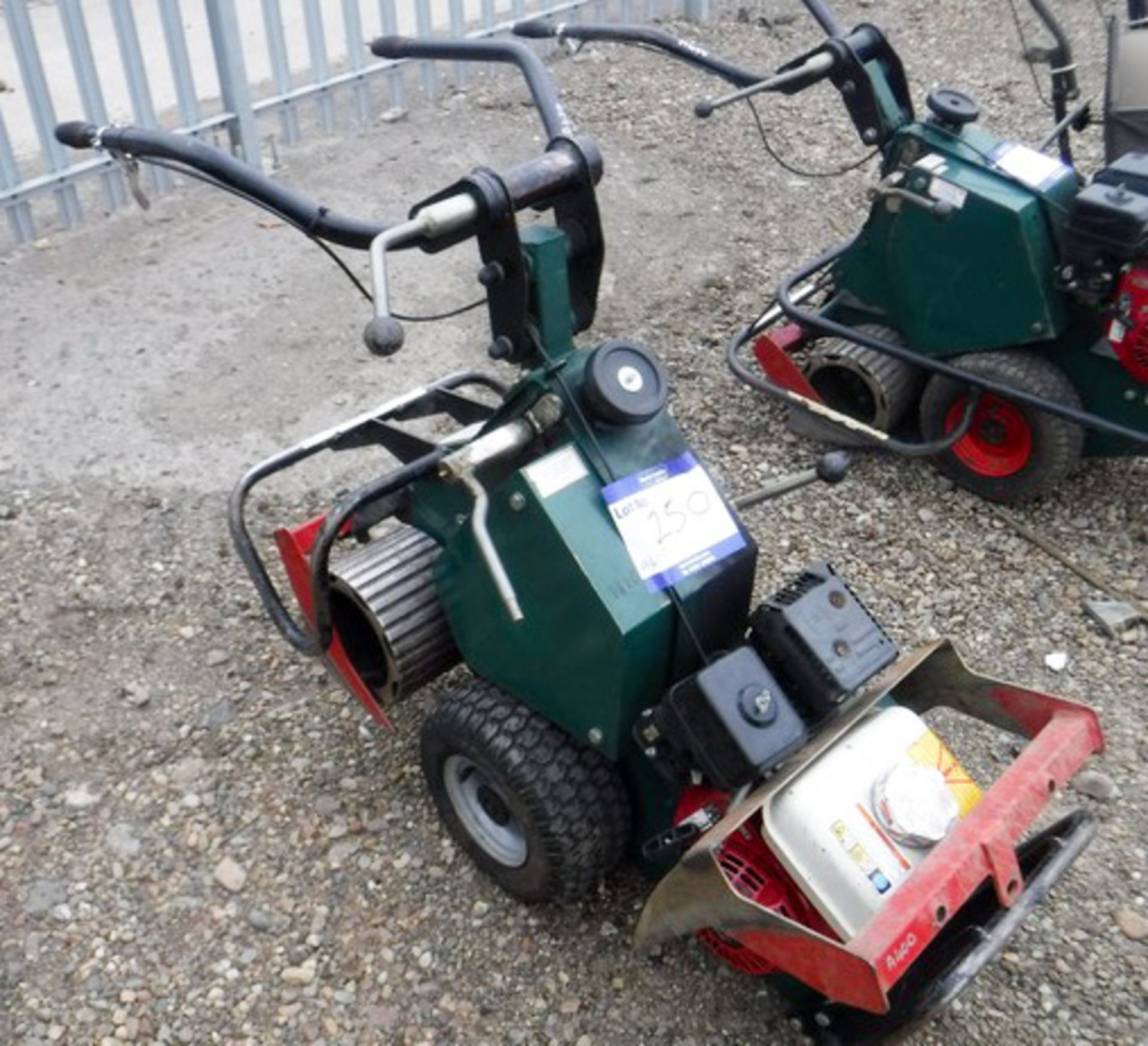 GROUNDSMAN turf cutter. Model TCDRB34. Year 2008. S/N 4010820R - Bild 2 aus 3