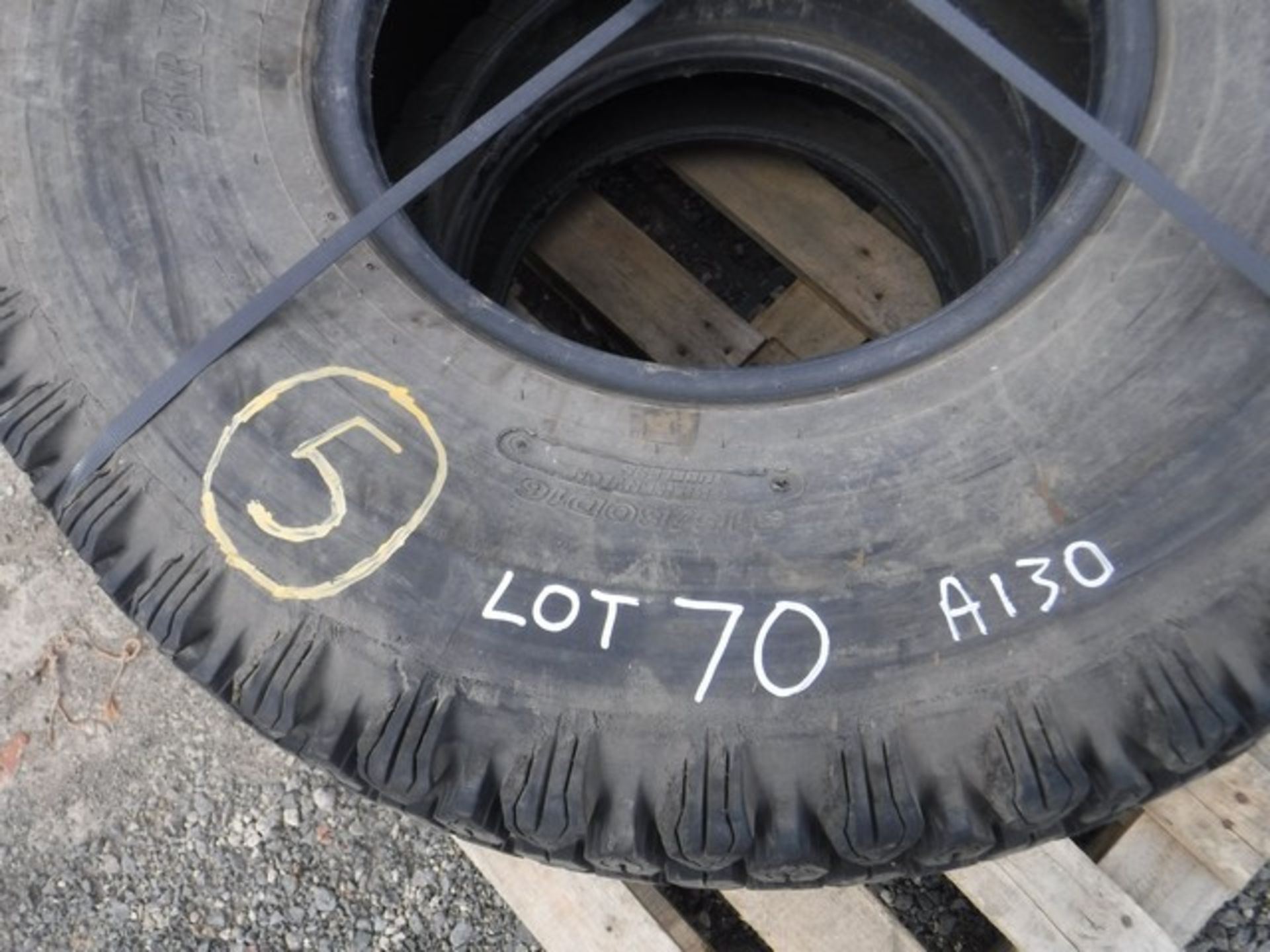 BRIDGESTONE AG mower tyres. 315/80/D16. Turf tyres part worn - Image 2 of 2