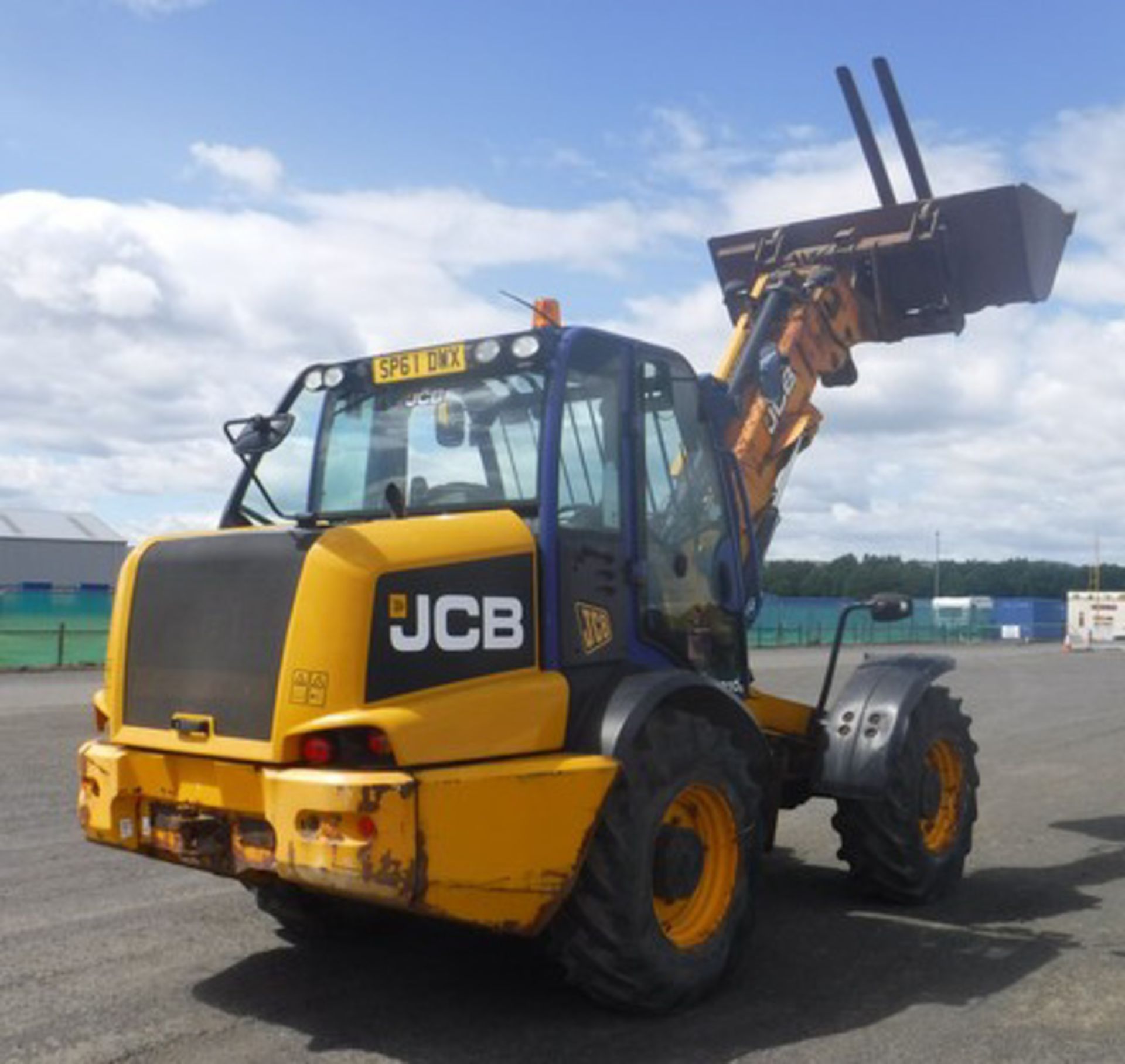 2011 JCB TM3105. Reg - SP61DWX. S/N - 1782033. 2690hrs (not verified) - Image 13 of 17