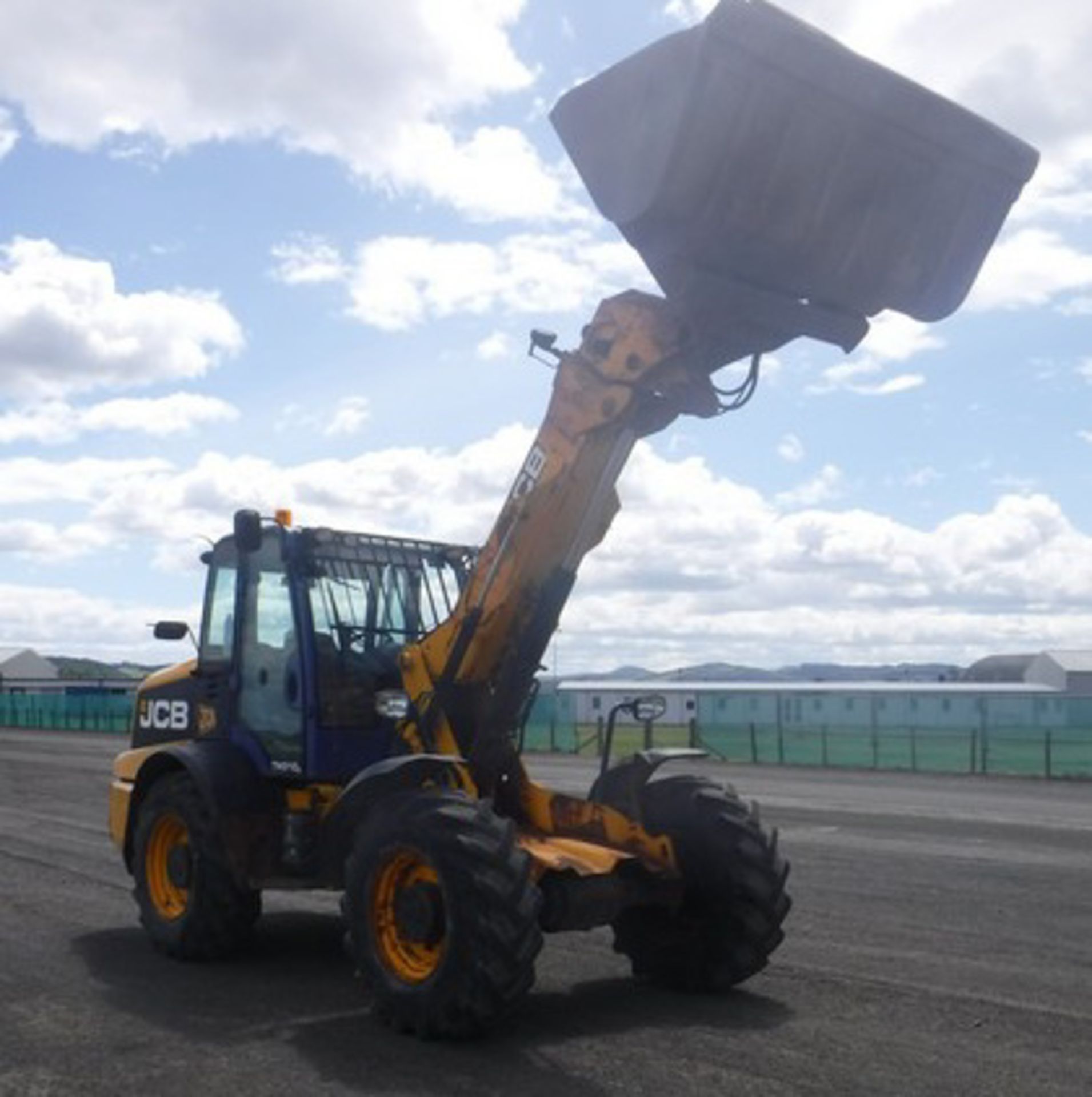 2011 JCB TM3105. Reg - SP61DWX. S/N - 1782033. 2690hrs (not verified) - Image 11 of 17