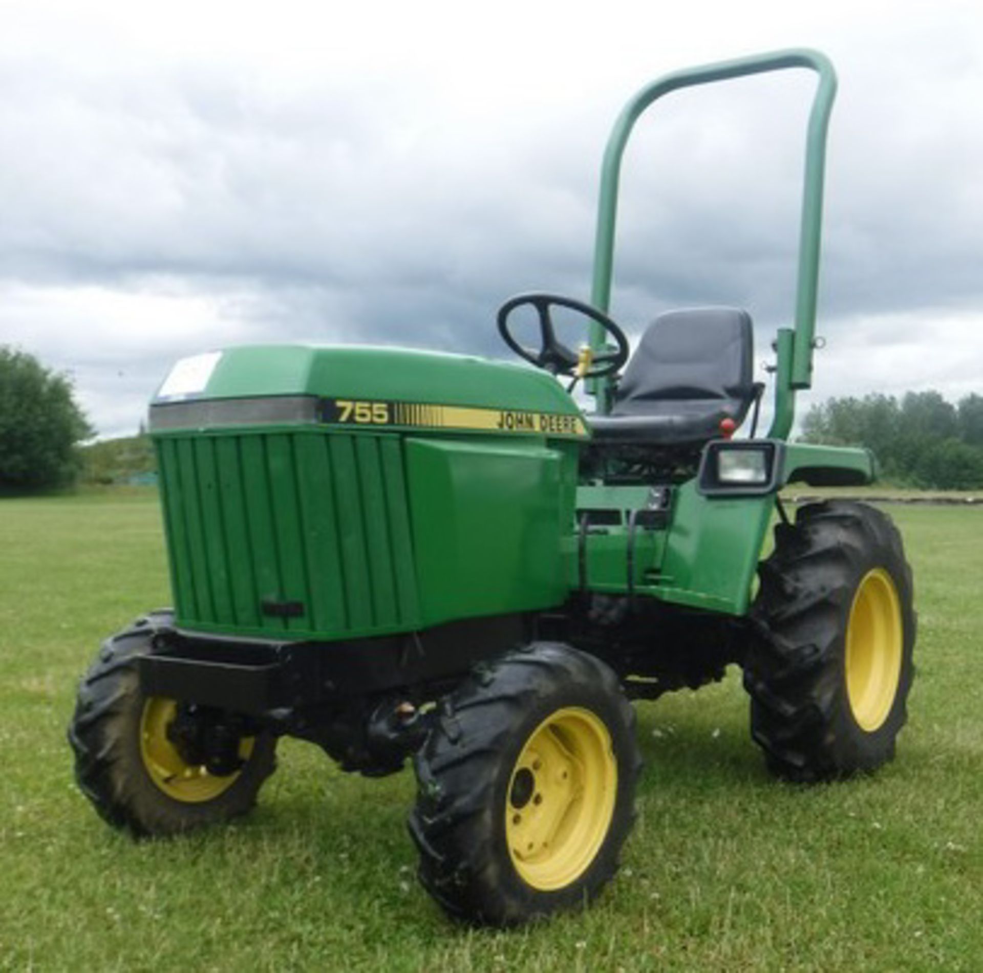 JOHN DEERE 4 x 4 Tractor 755. Reg - H97FBJ. 1003hrs (not verified)