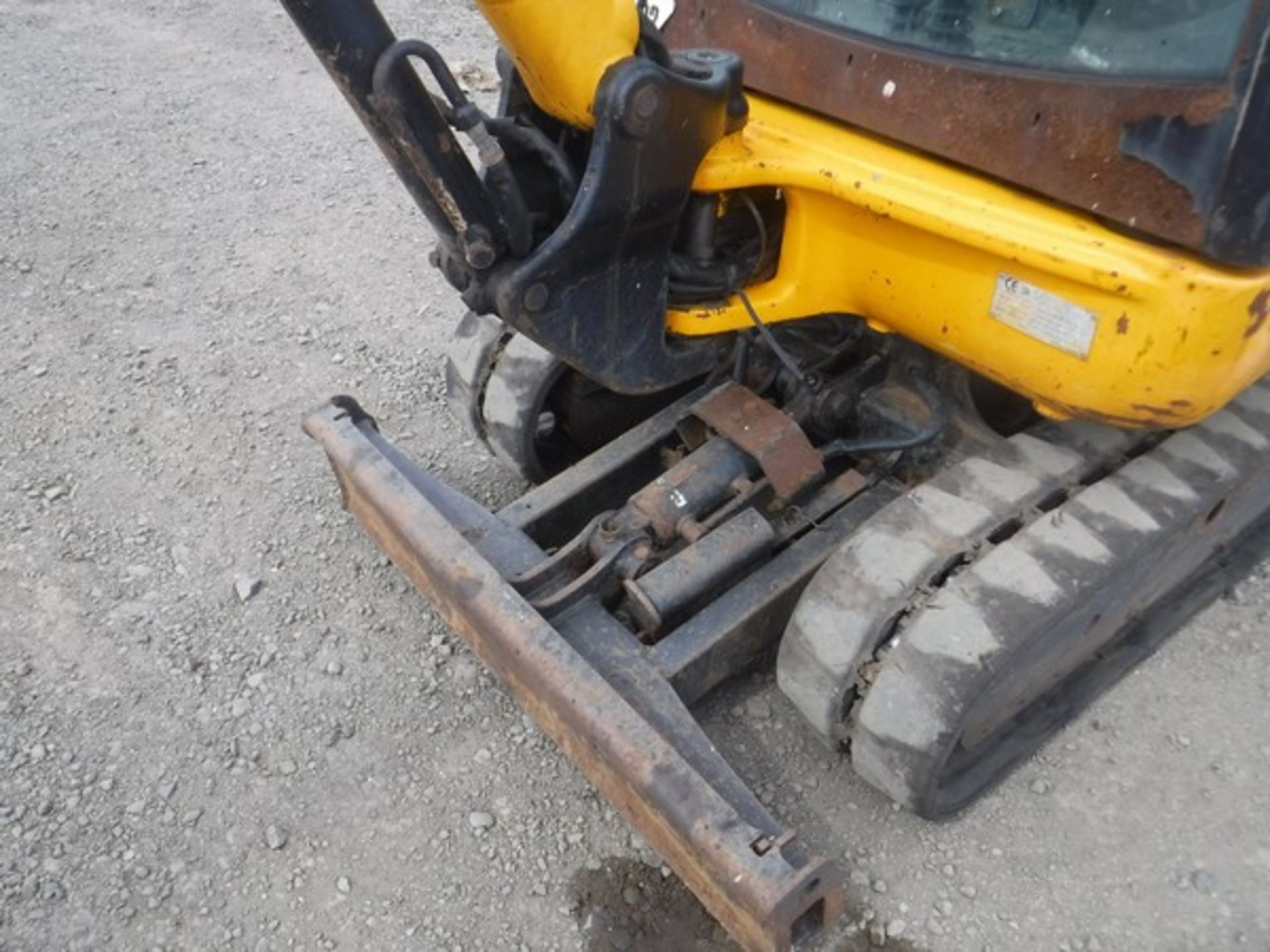 2010 JCB 80818 CTS c/w 1 bucket s/n JCB08018C01543924. 2166hrs (not verified). - Image 3 of 16