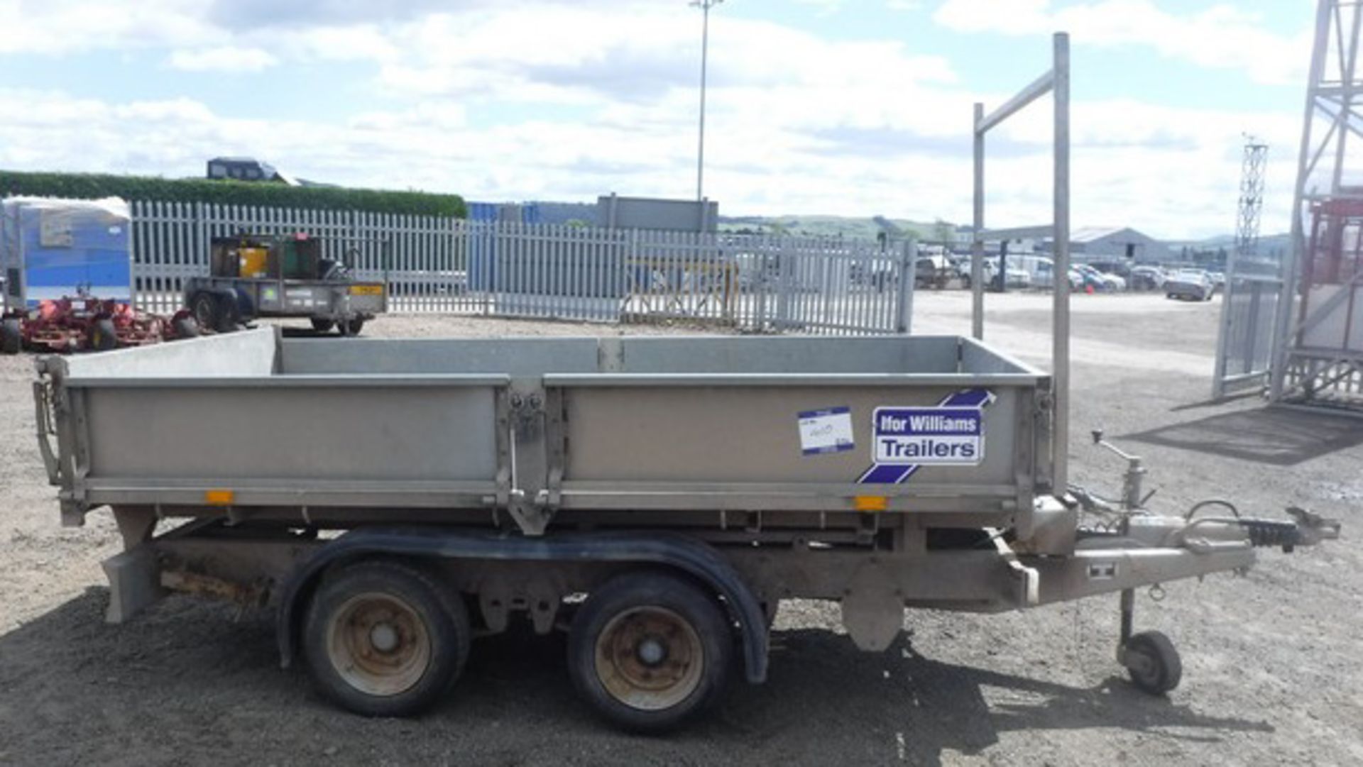 IFOR WILLIAMS TT1056 tipping trailers. Master switch sticking. Control in office.