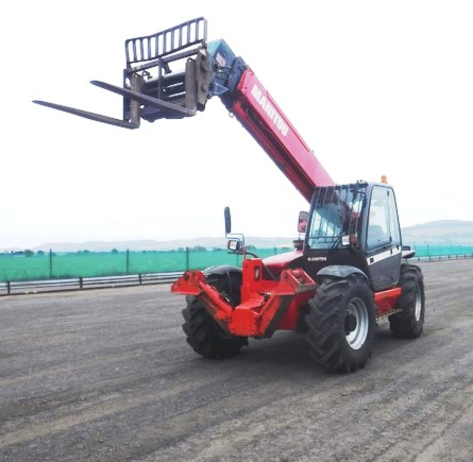 2006 MANITOU 14/35 TELEHANDLER c/w bucket & forks s/n 1230044. Reg no SP06 AXX. 2646hrs (not verifie - Bild 12 aus 16