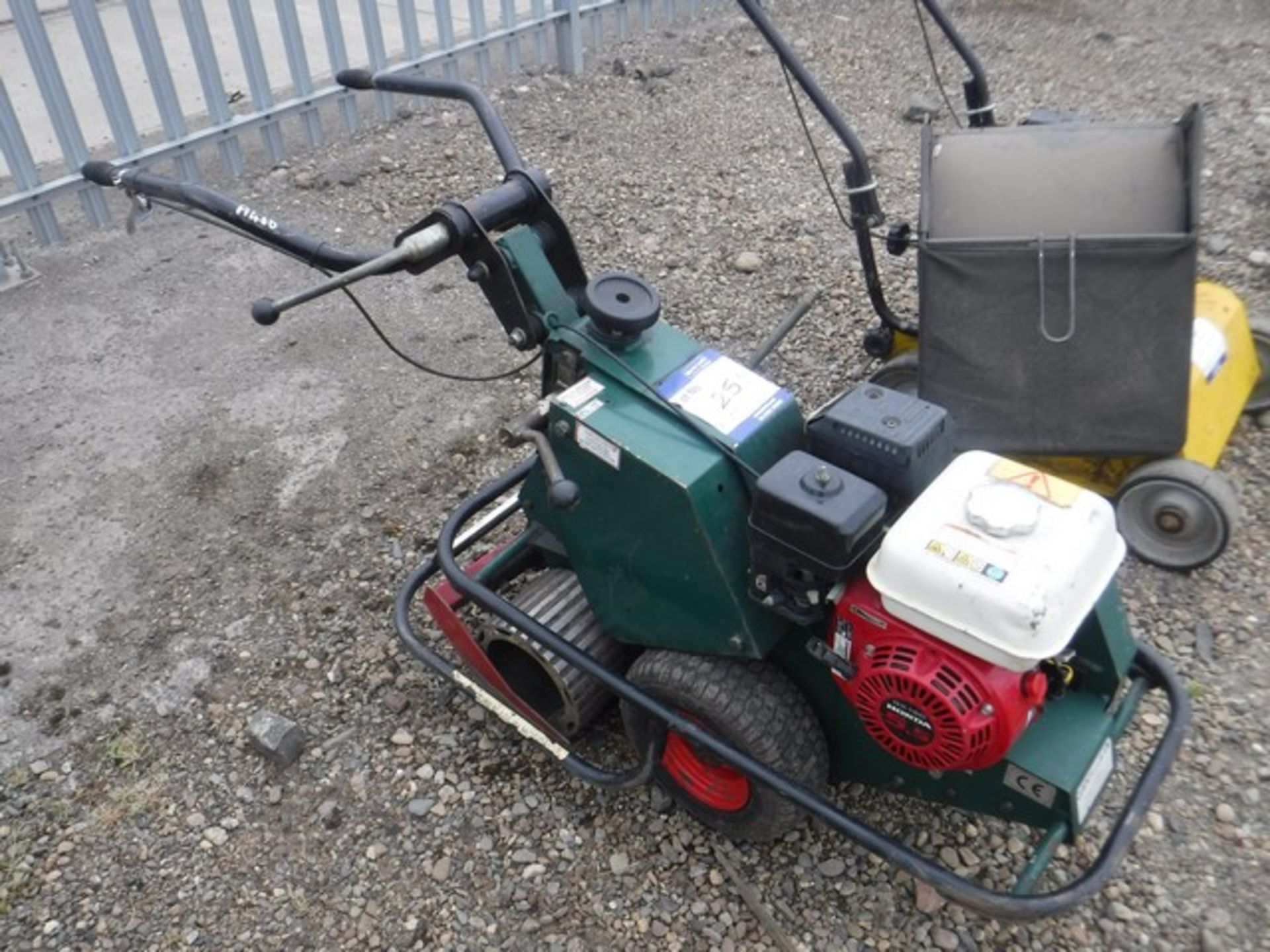 GROUNDSMAN turf cutter. Model TCDRB34. Year 2008. S/N T0506IDRB